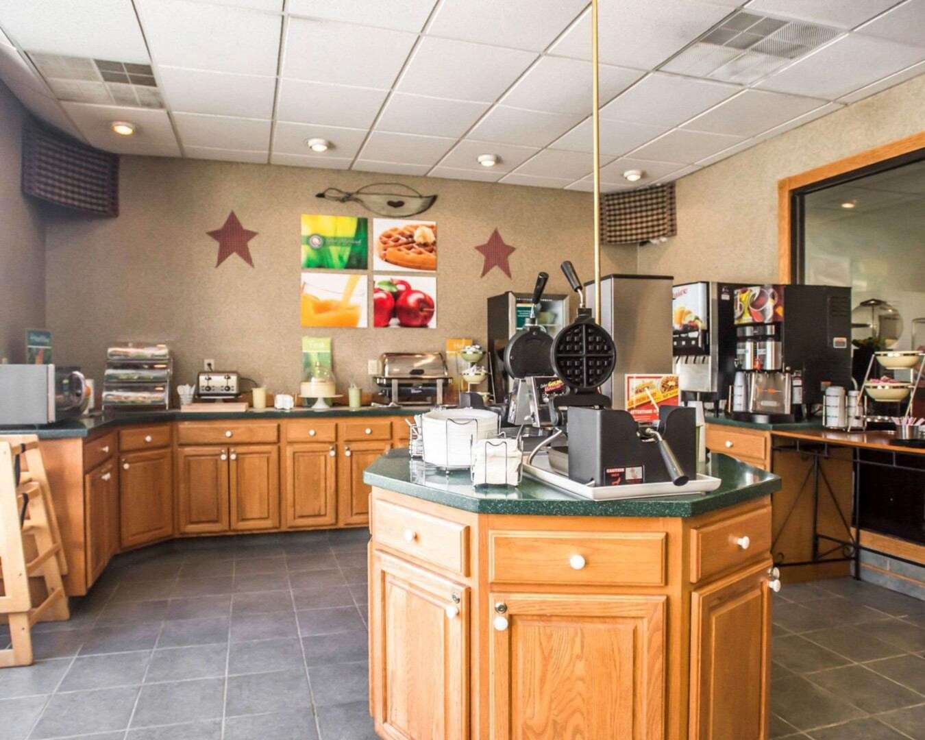 Quality Inn New Columbia–Lewisburg