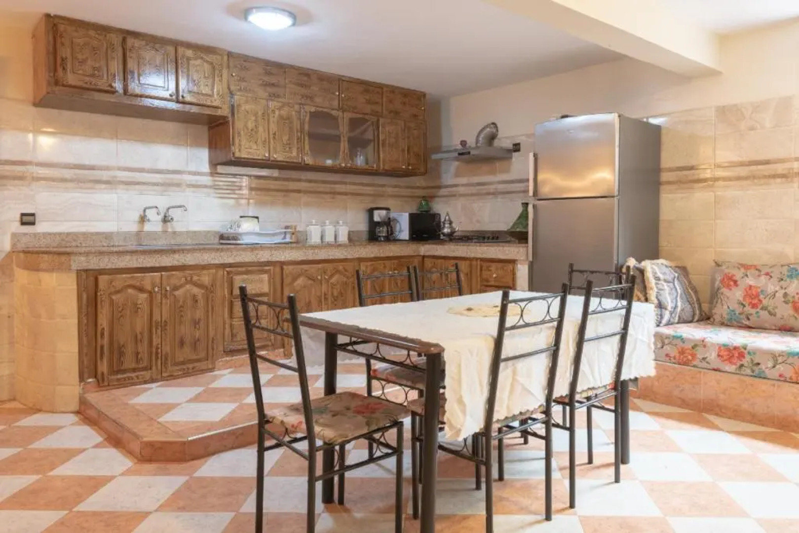 5 Bedroom Holiday Villa Yasmine, Perfect for Family Holidays, Near Beaches