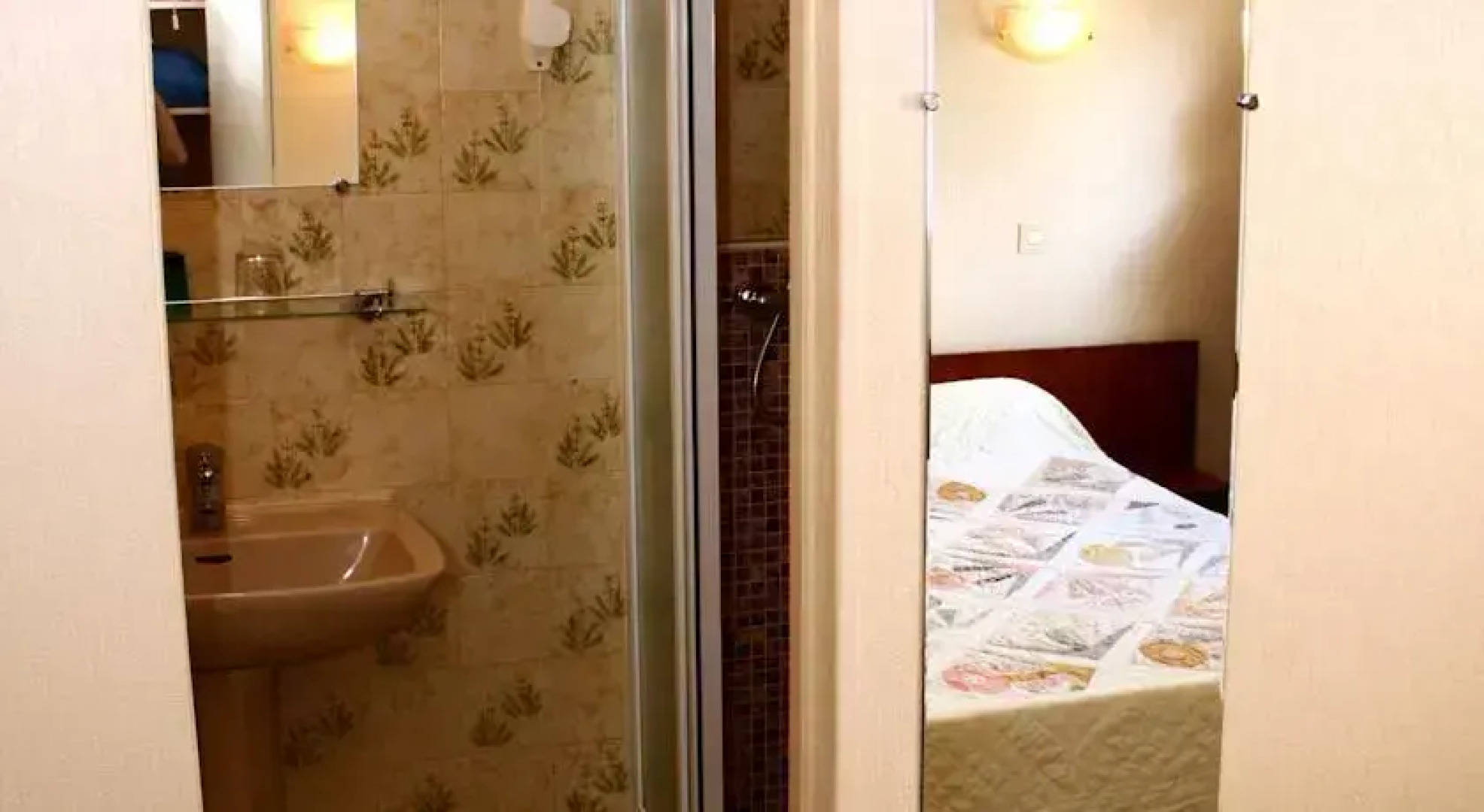 Hôtel - Restaurant des Voyageurs