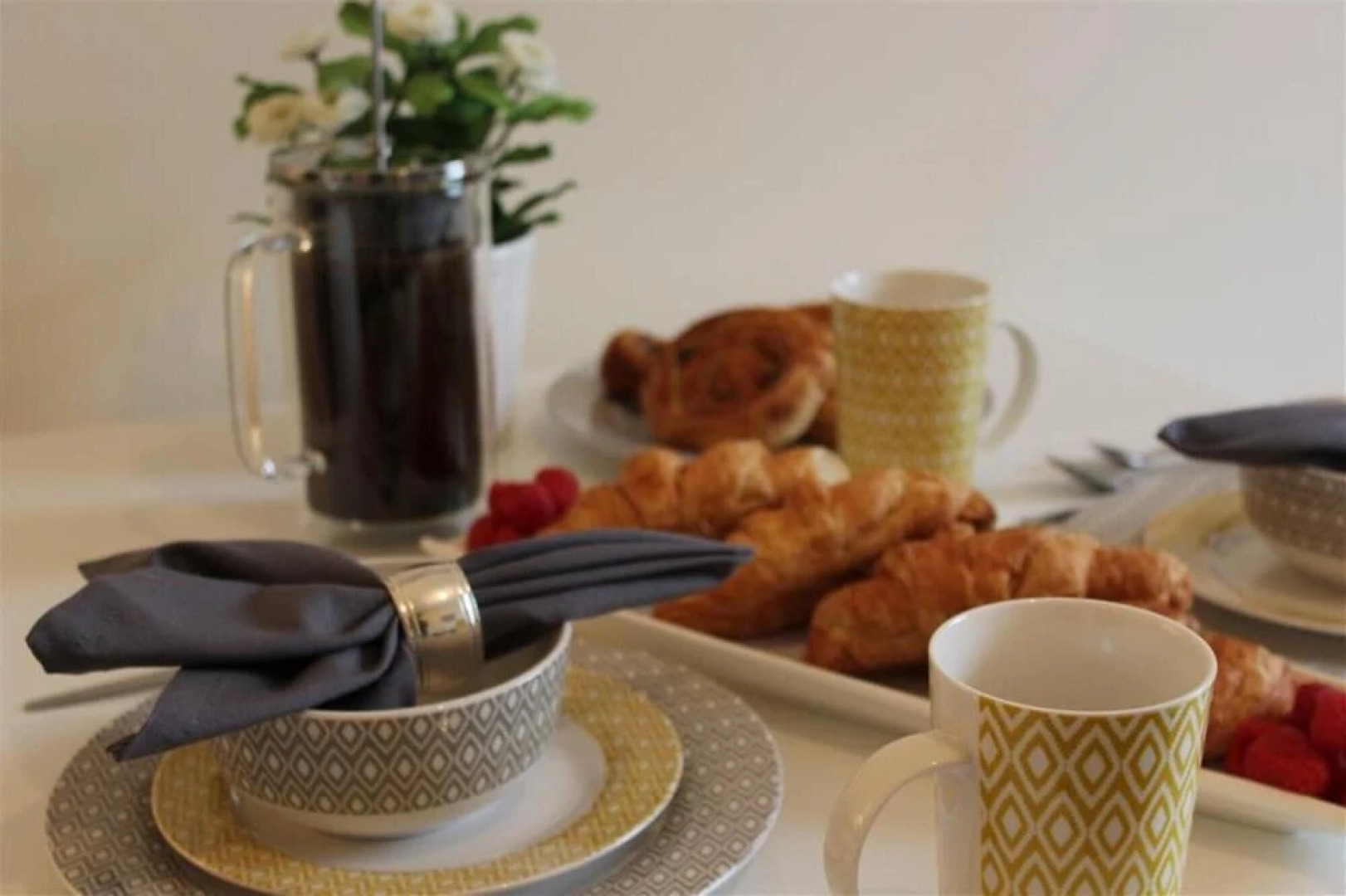 The Glyndwr - Berwyn House - Central Wrexham - Sleeps Up To 6