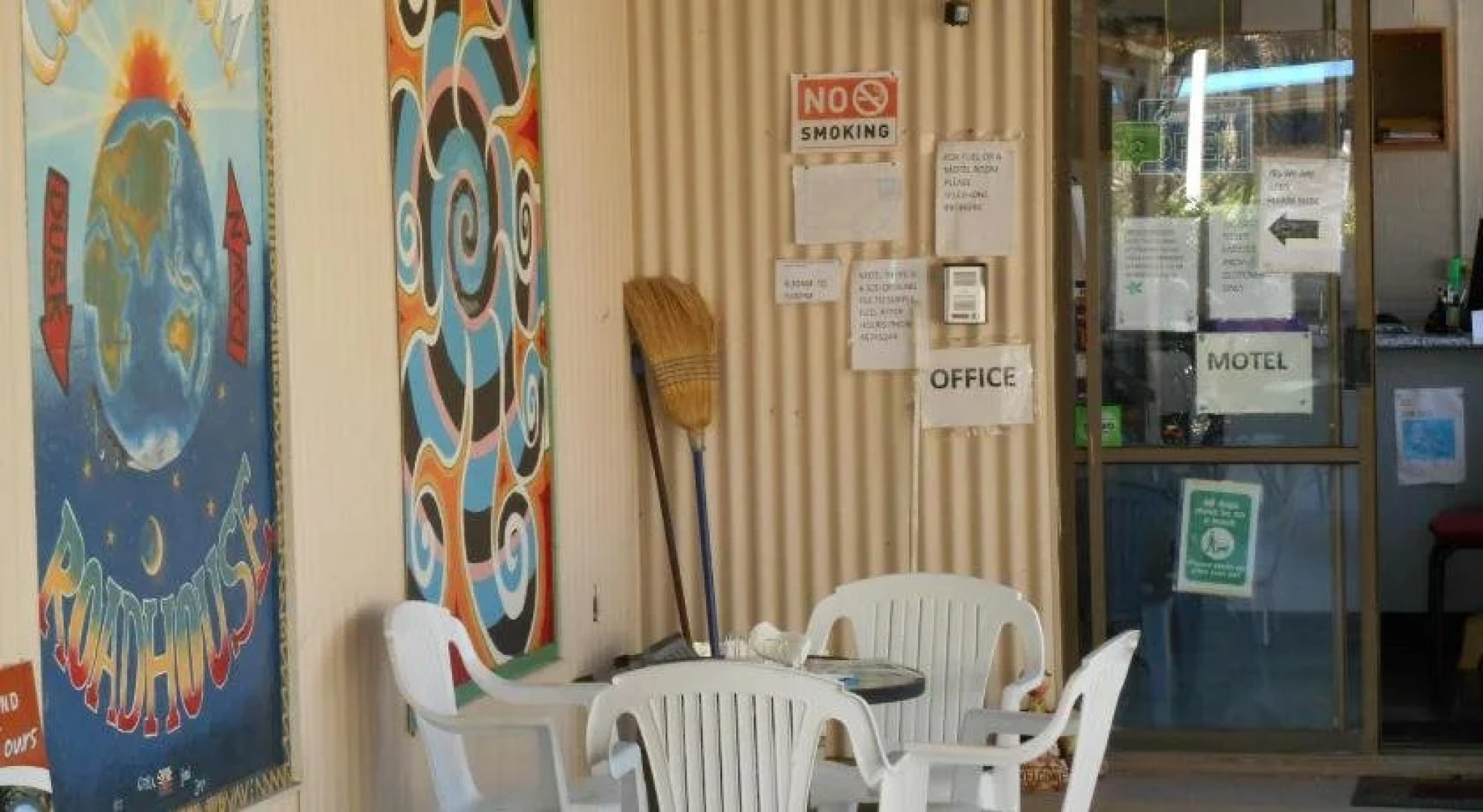 Colosseum Creek Motel and Roadhouse