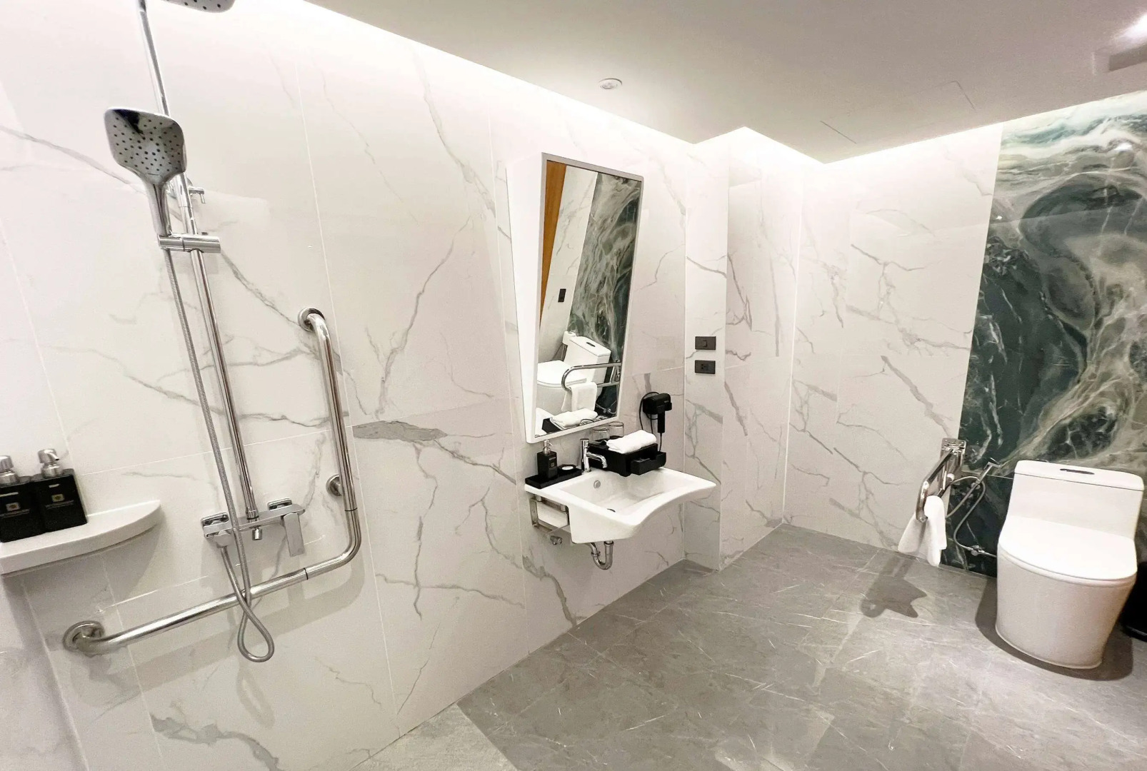 Отель Wyndham Jomtien Pattaya