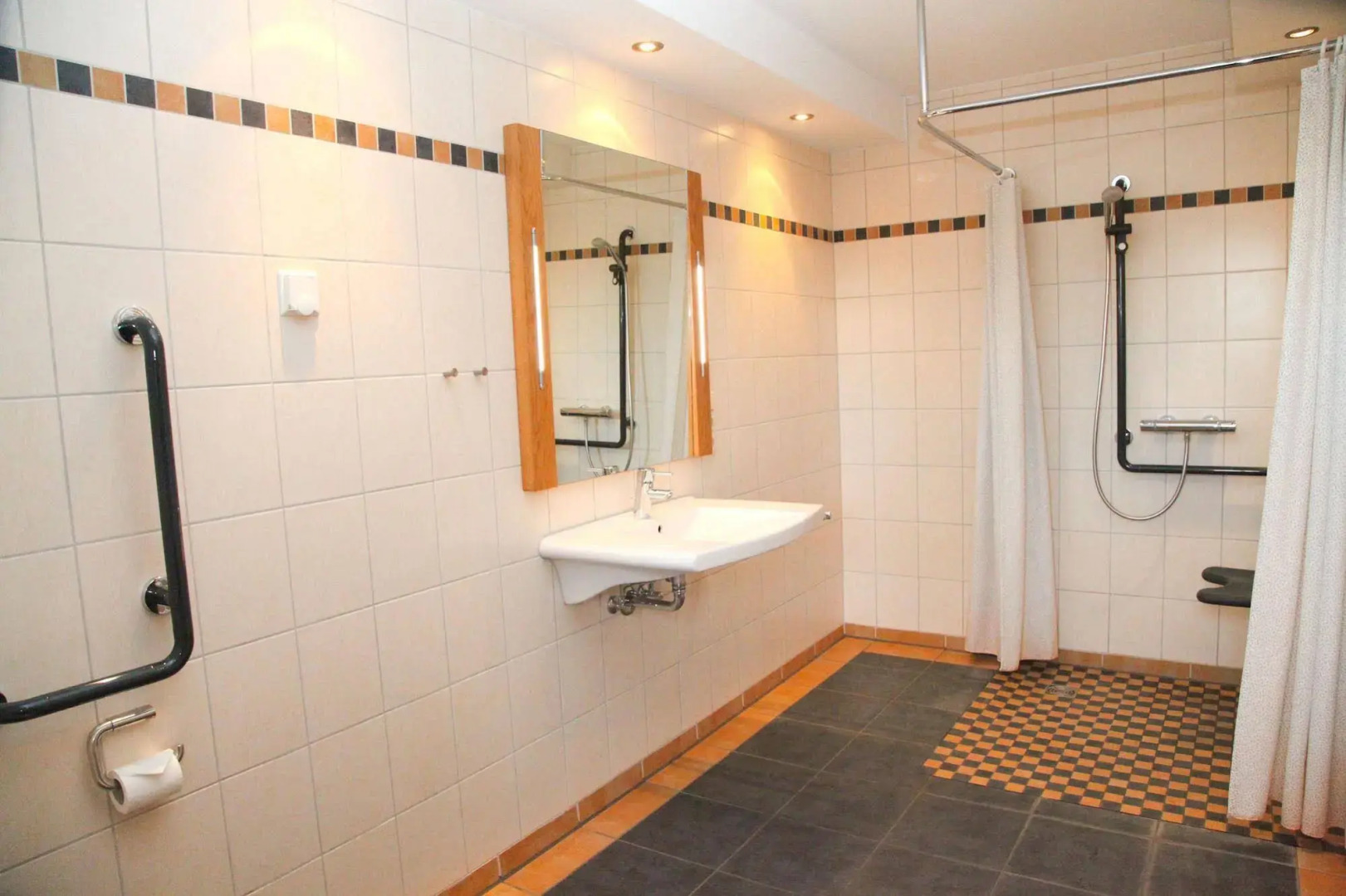 Das Wolfshotel am Arendsee