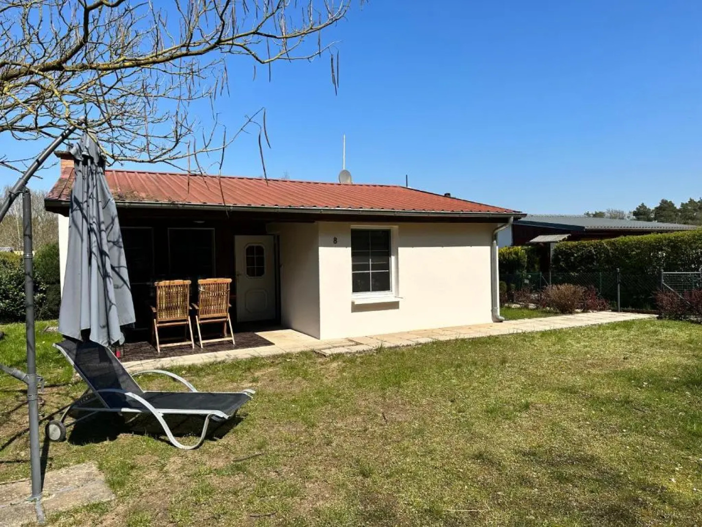 Bungalow am Dobbertiner See