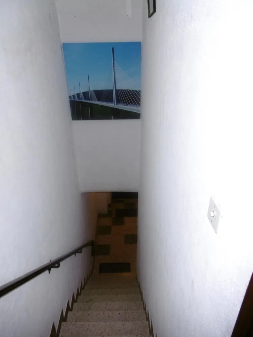 House With 2 Bedrooms in Mostuéjouls, With Wonderful Mountain View