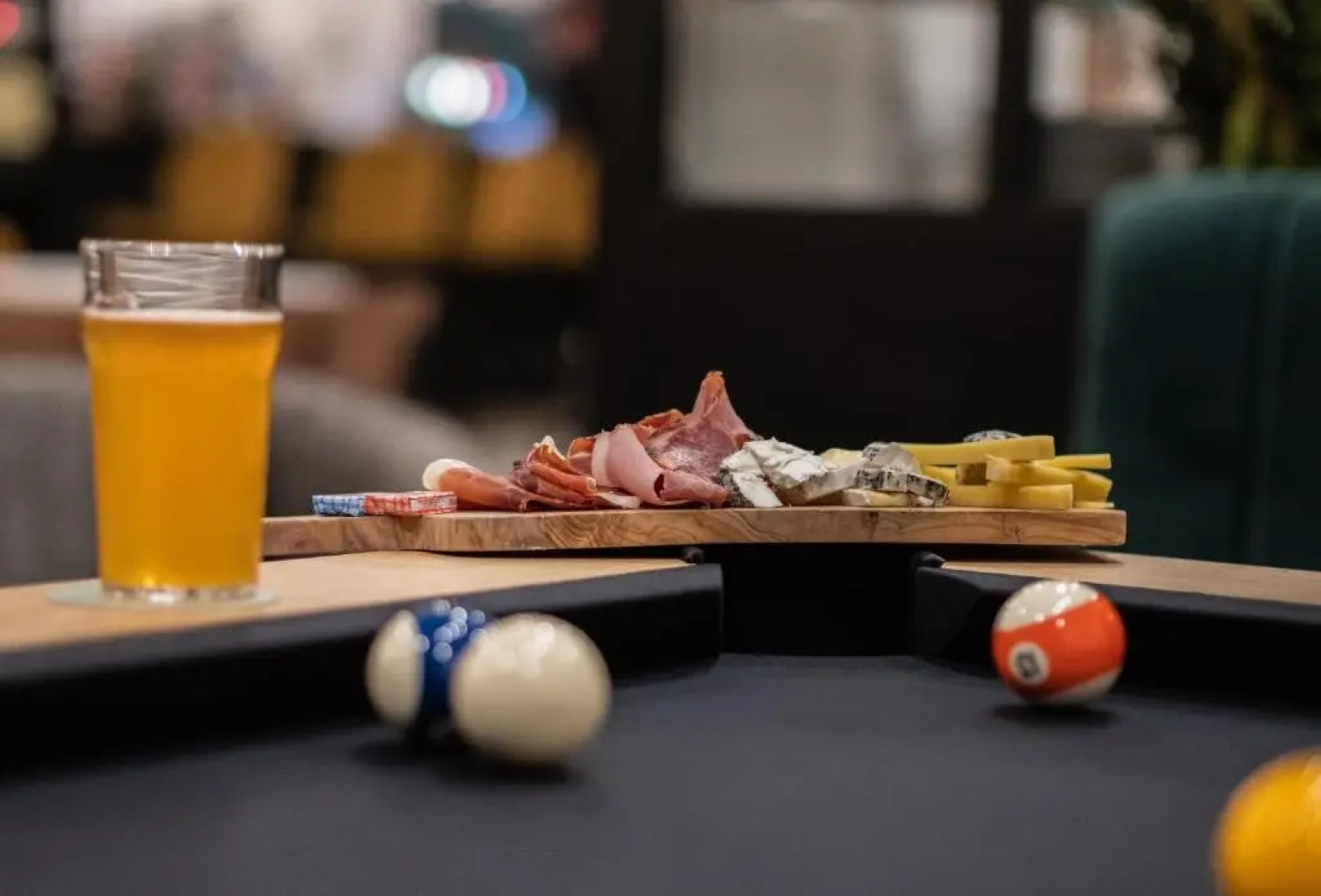 Kyriad Lyon Ouest - Limonest