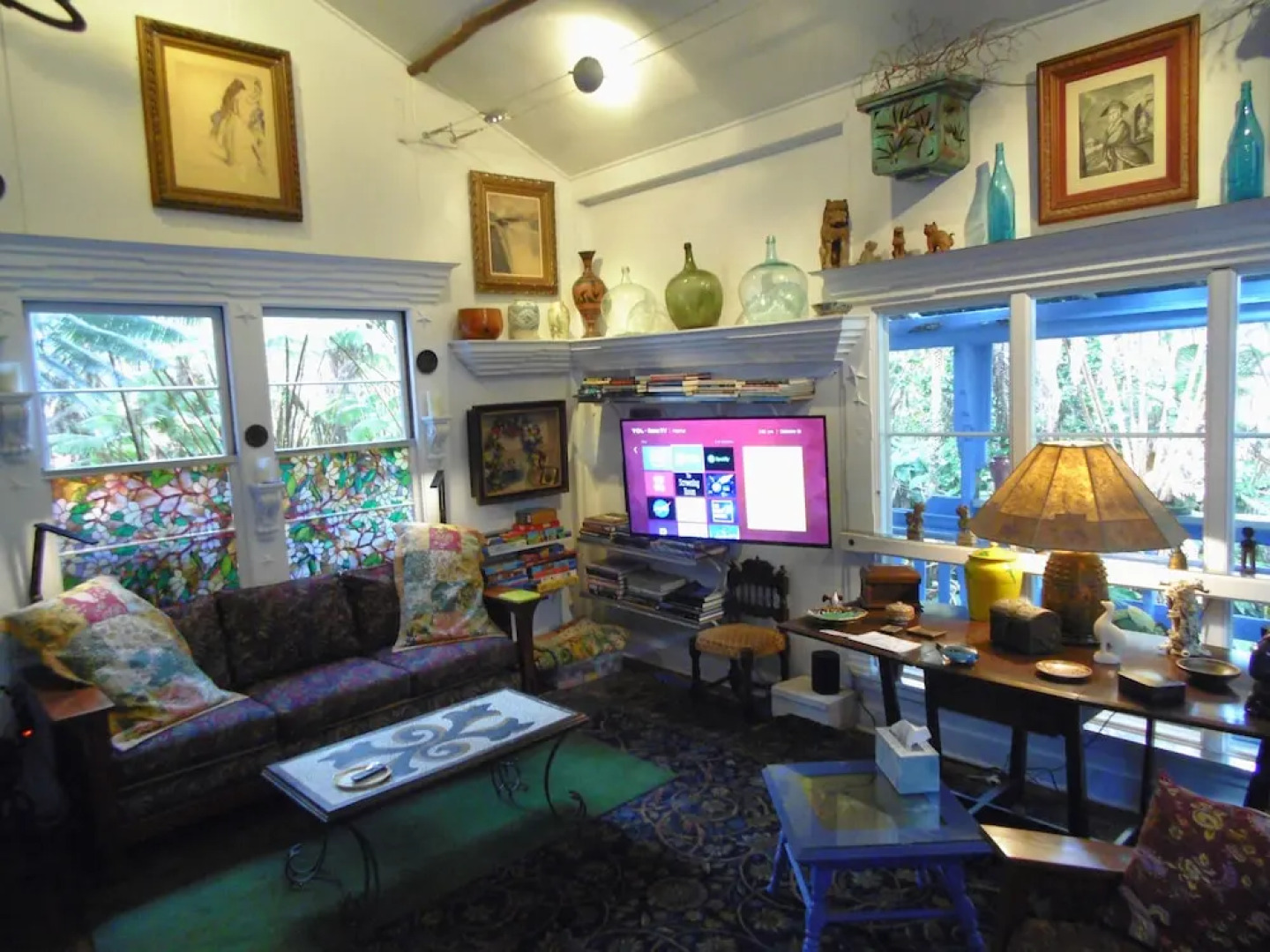 Upcountry Volcano Village Mountain Cottage