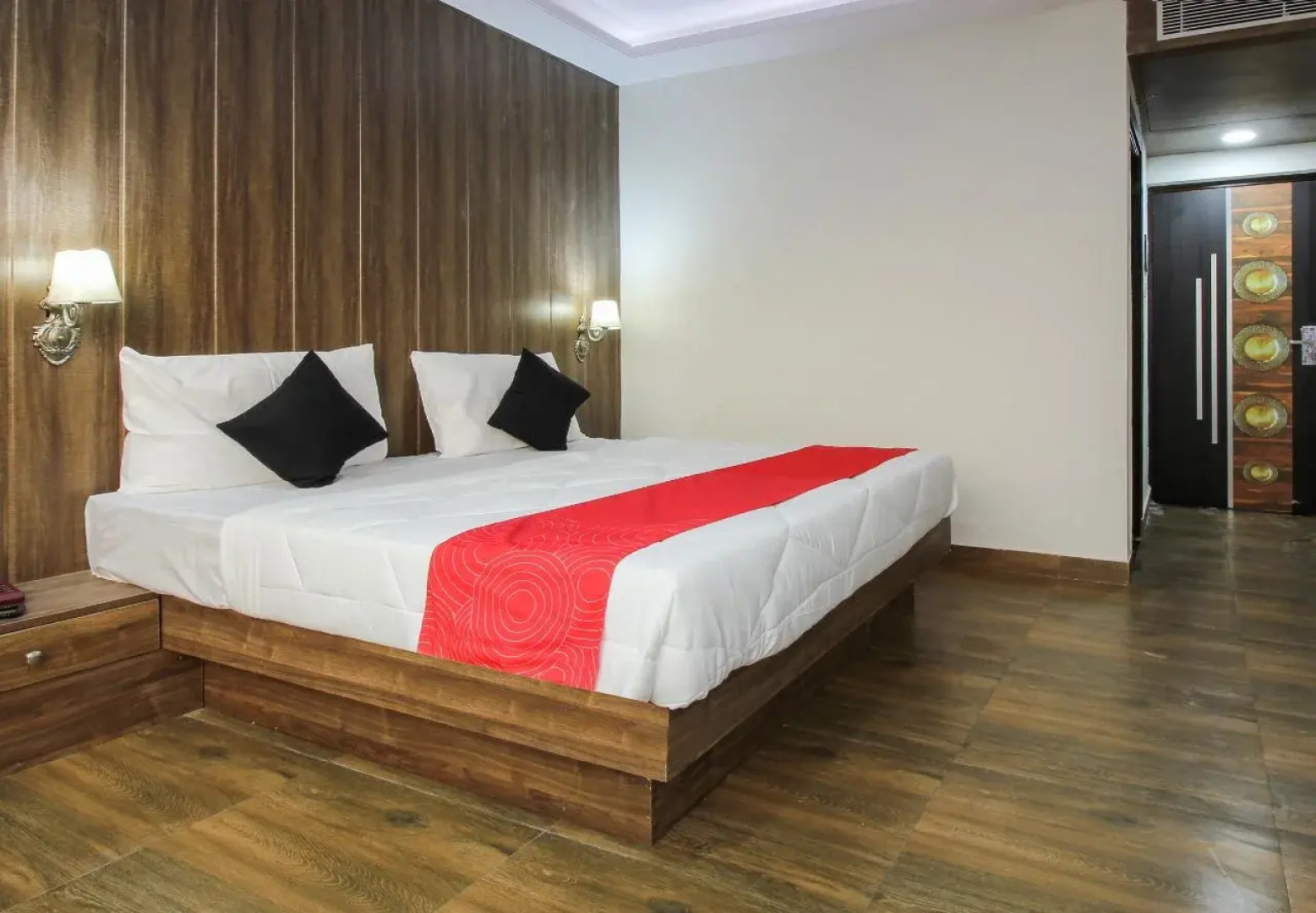 Edition O 30049 Beta Plaza