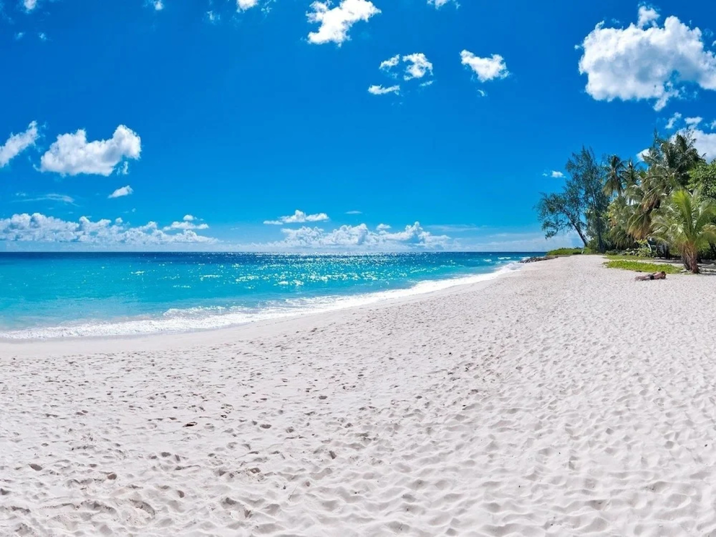 3 Min Walk to Beach - Blessed Manor by Bluescape