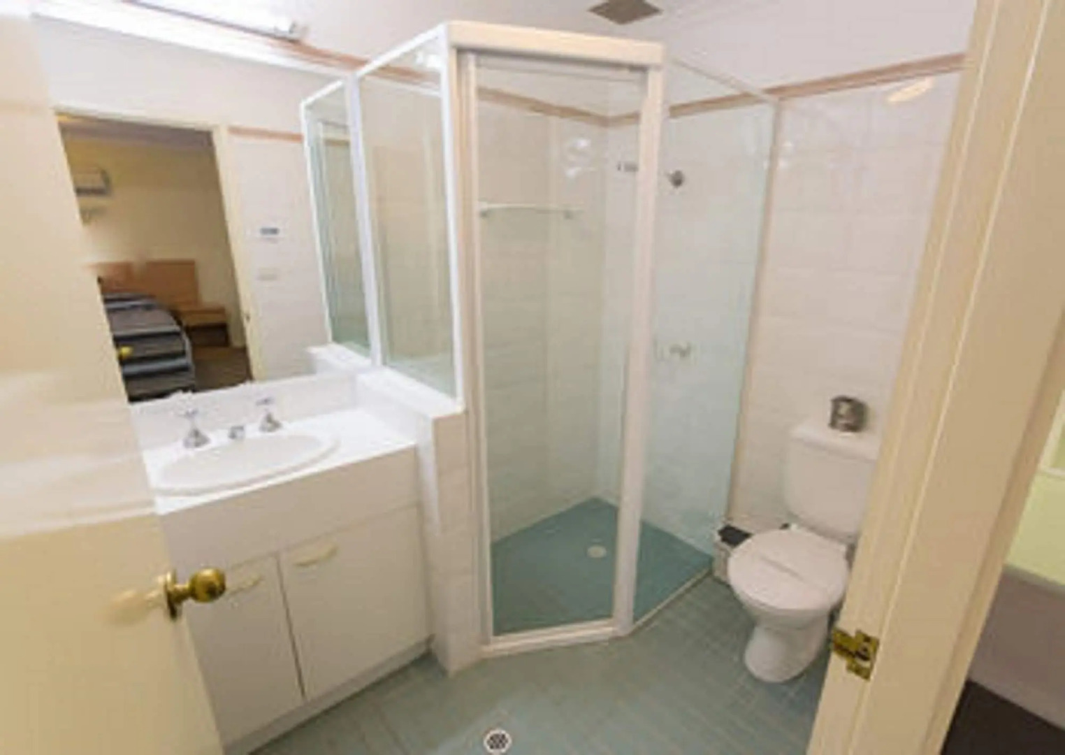 Peninsula Nelson Bay Motel and Serviced Apartments