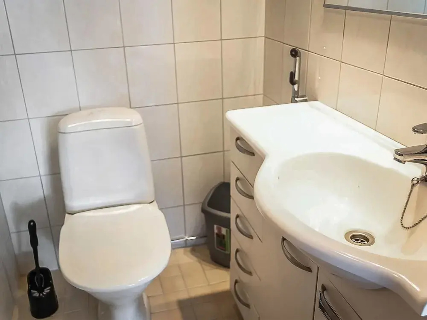 Karl H Meenniemi in H Meenniemi