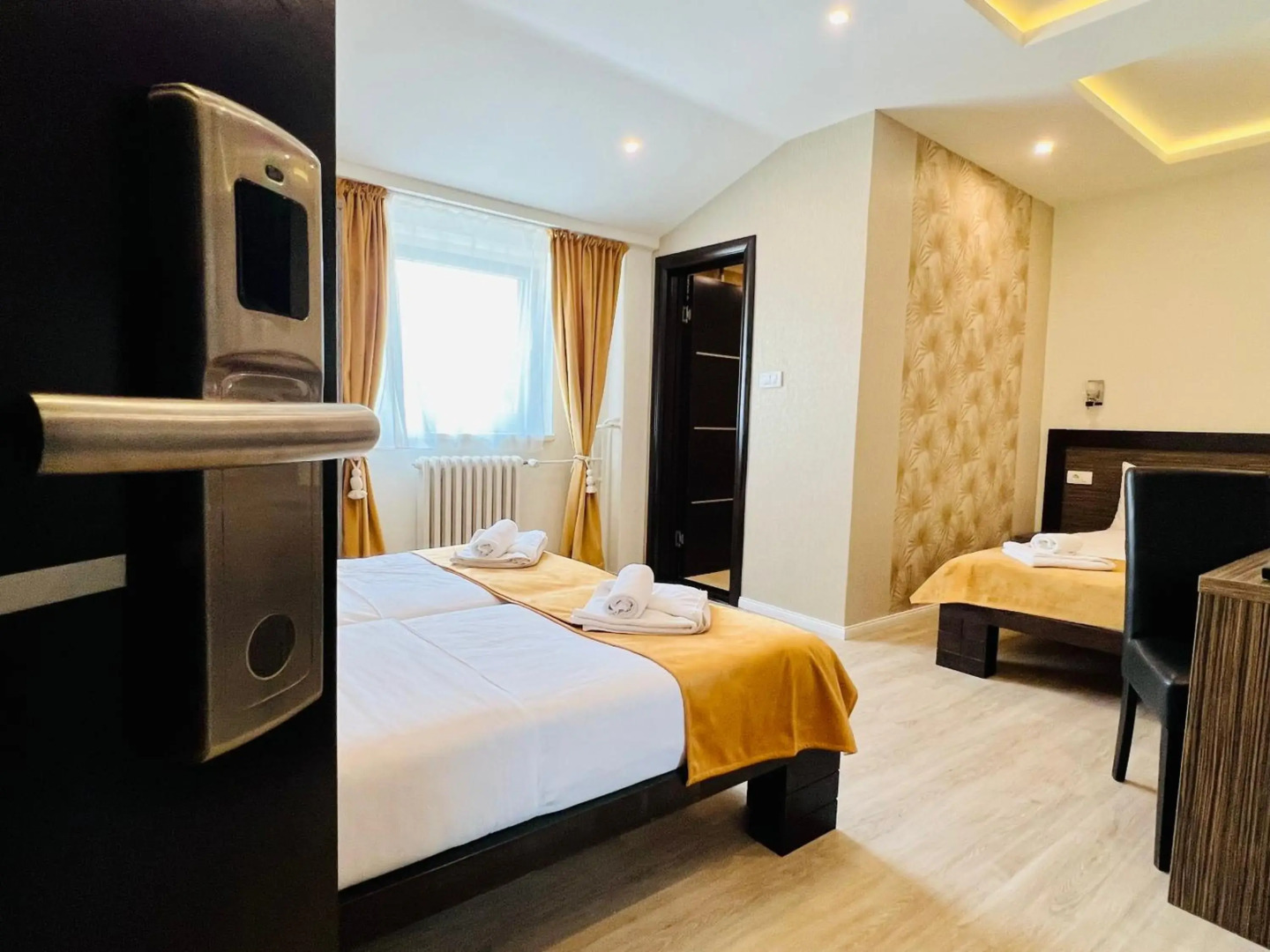 Side One Design Hotel