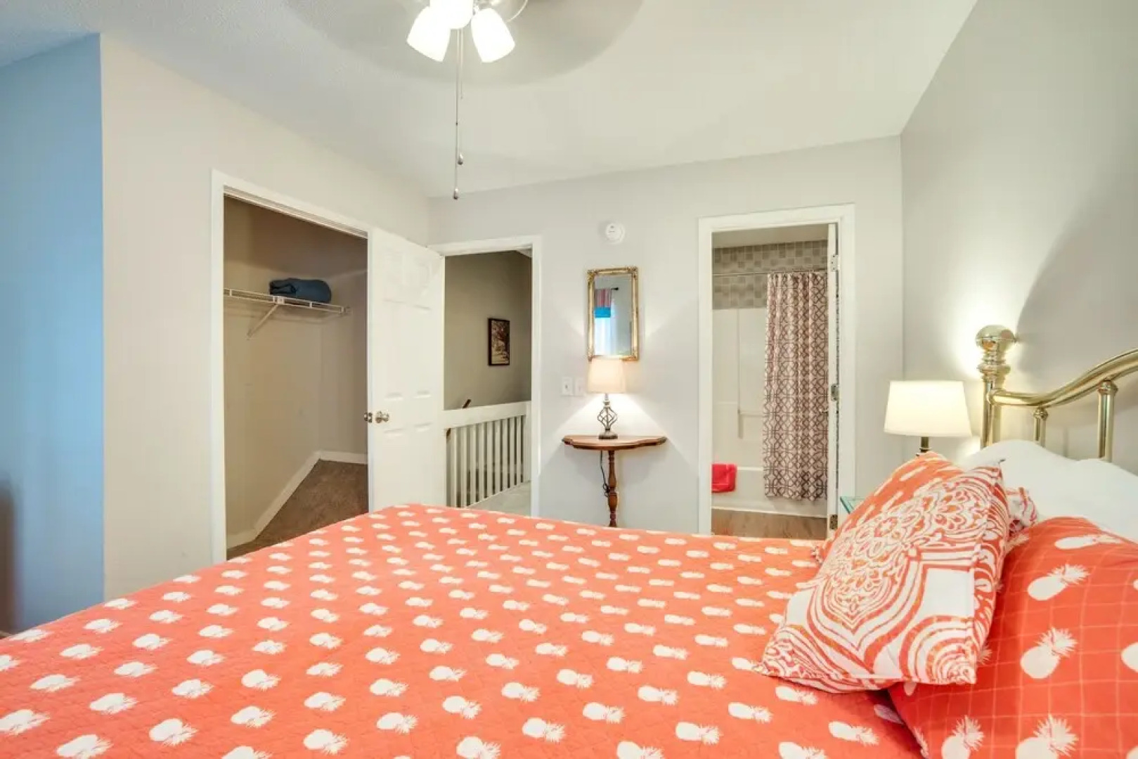 Beaufort Home w/ Patio 3 Mi to Downtown!