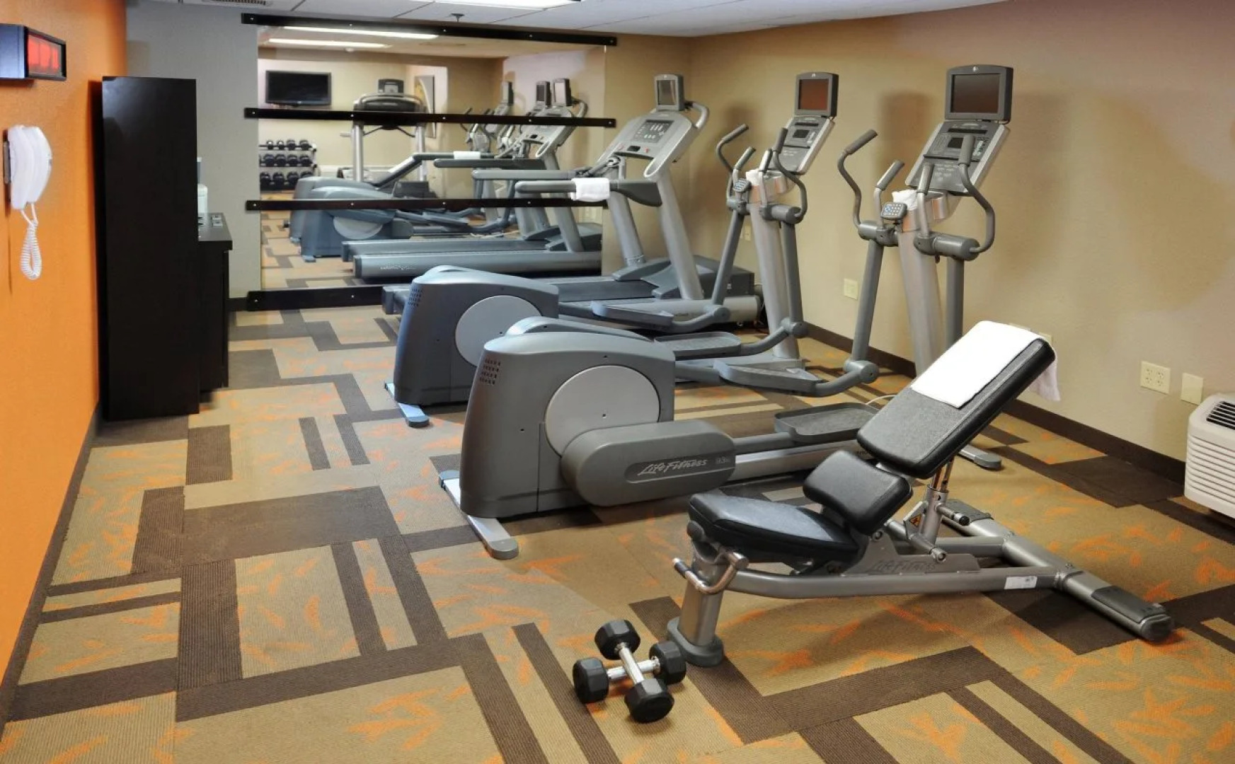 Courtyard by Marriott San Antonio Airport