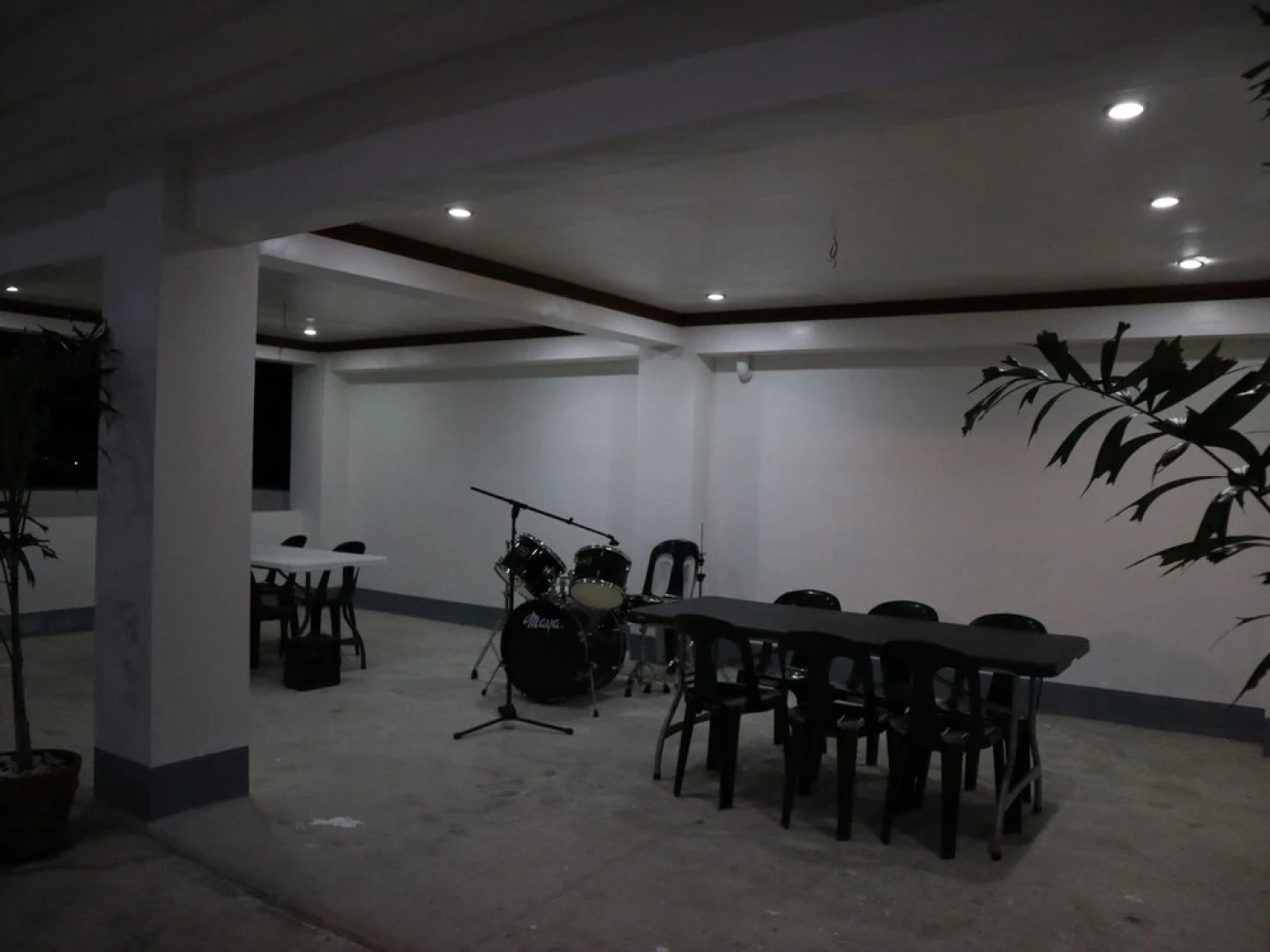 Endless Summer Hotel