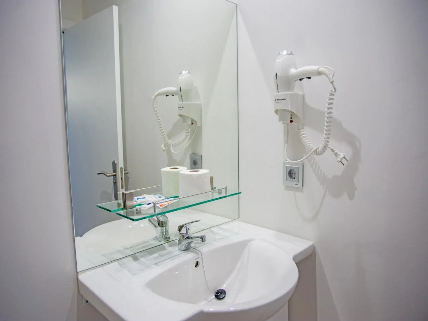 Apartmentos Santander Maliaño Suites 3000