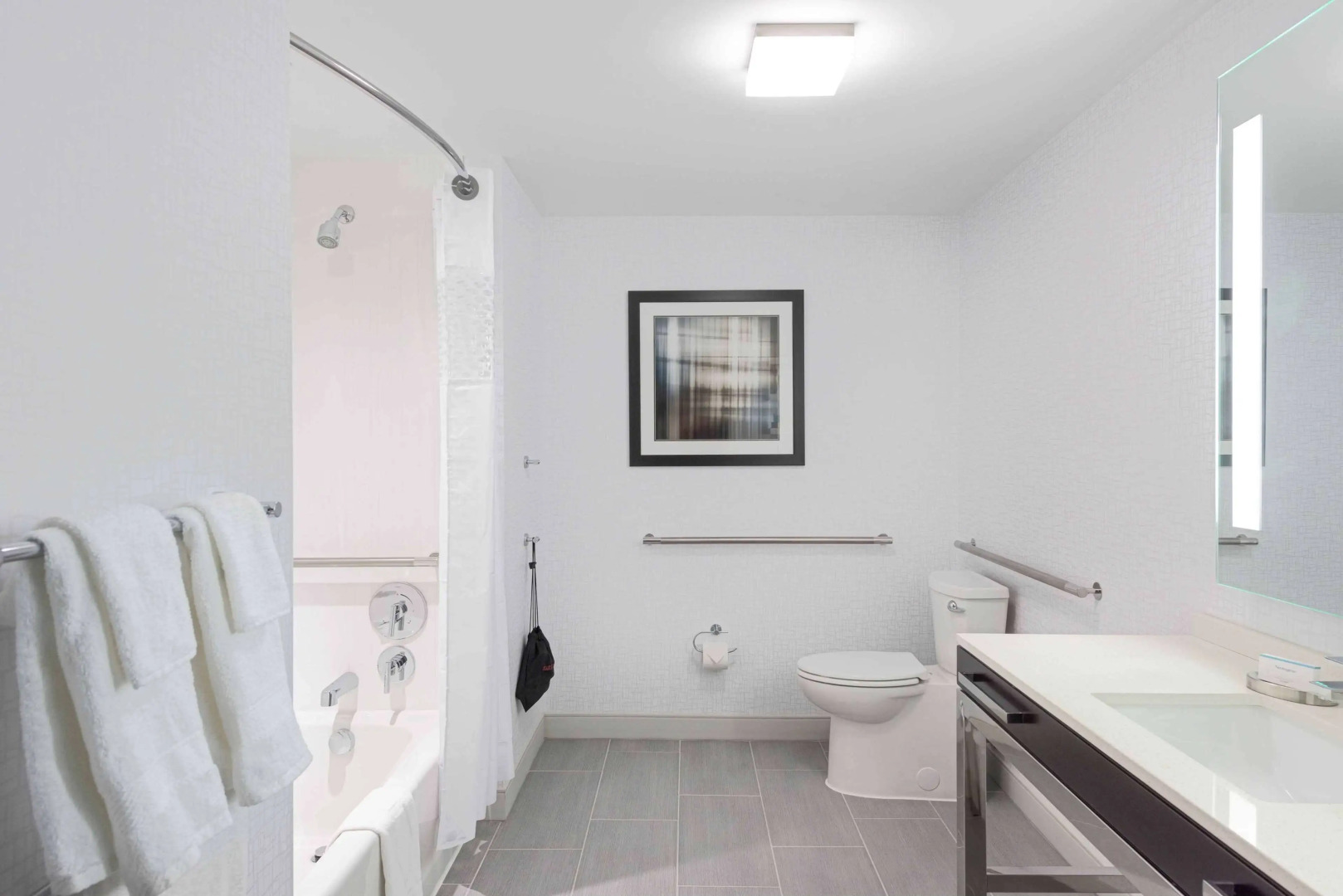 Hampton Inn & Suites Worcester