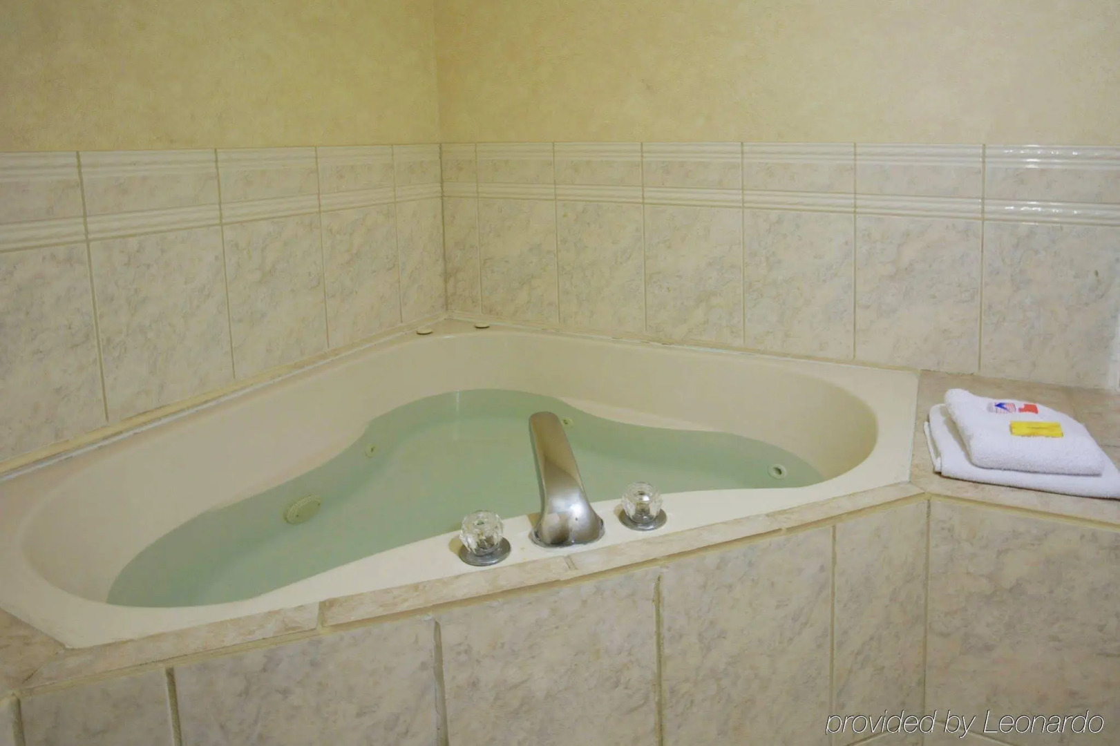 Americas Best Value Inn Dearborn