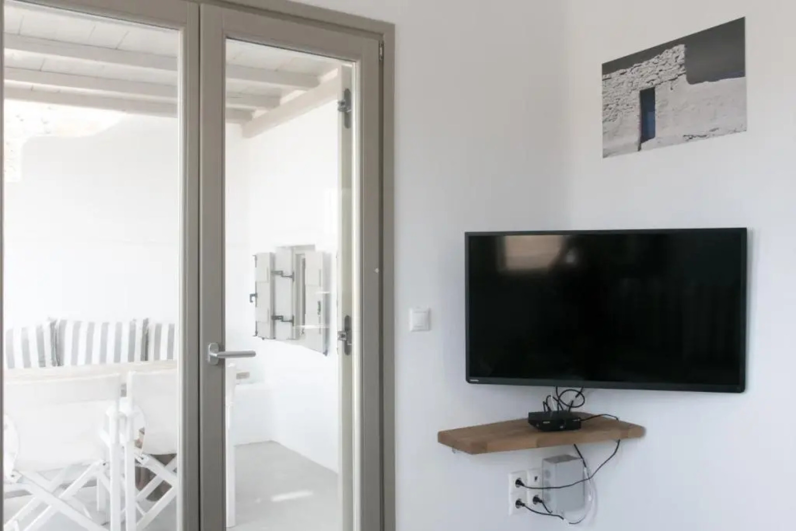 Mykonist Merchia Beach Villas & Suites