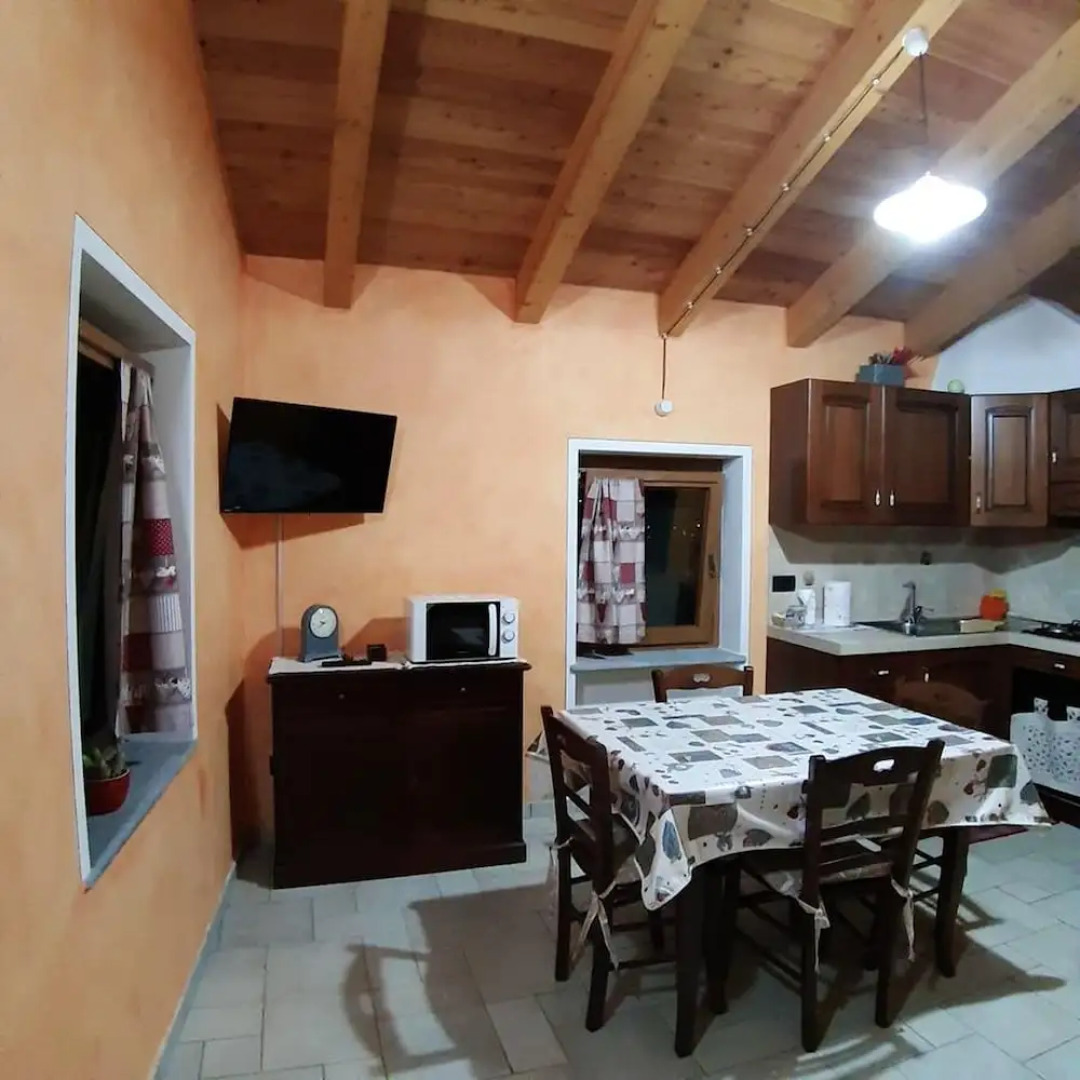 Apartment With one Bedroom in Aymavilles, With Wonderful Mountain View, Enclosed Garden and Wifi - 7 km From the Slopes