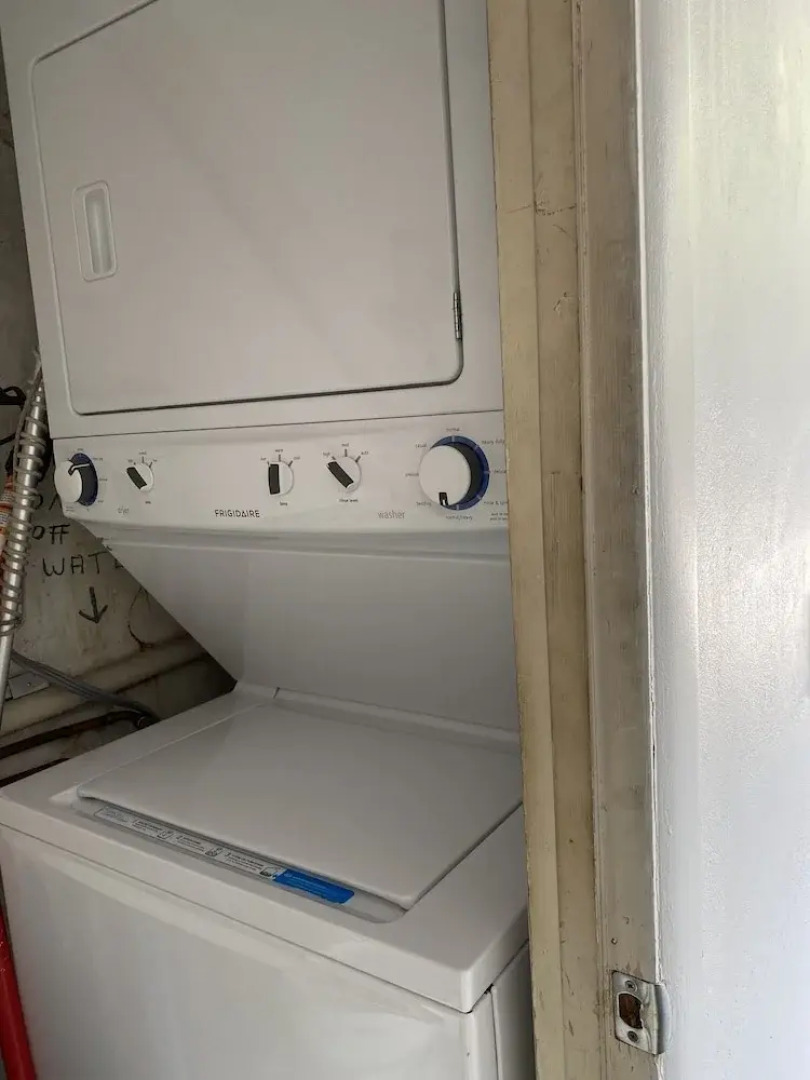 Entire Condo Close To Intercoastal 1 Bedroom Condo by Redawning