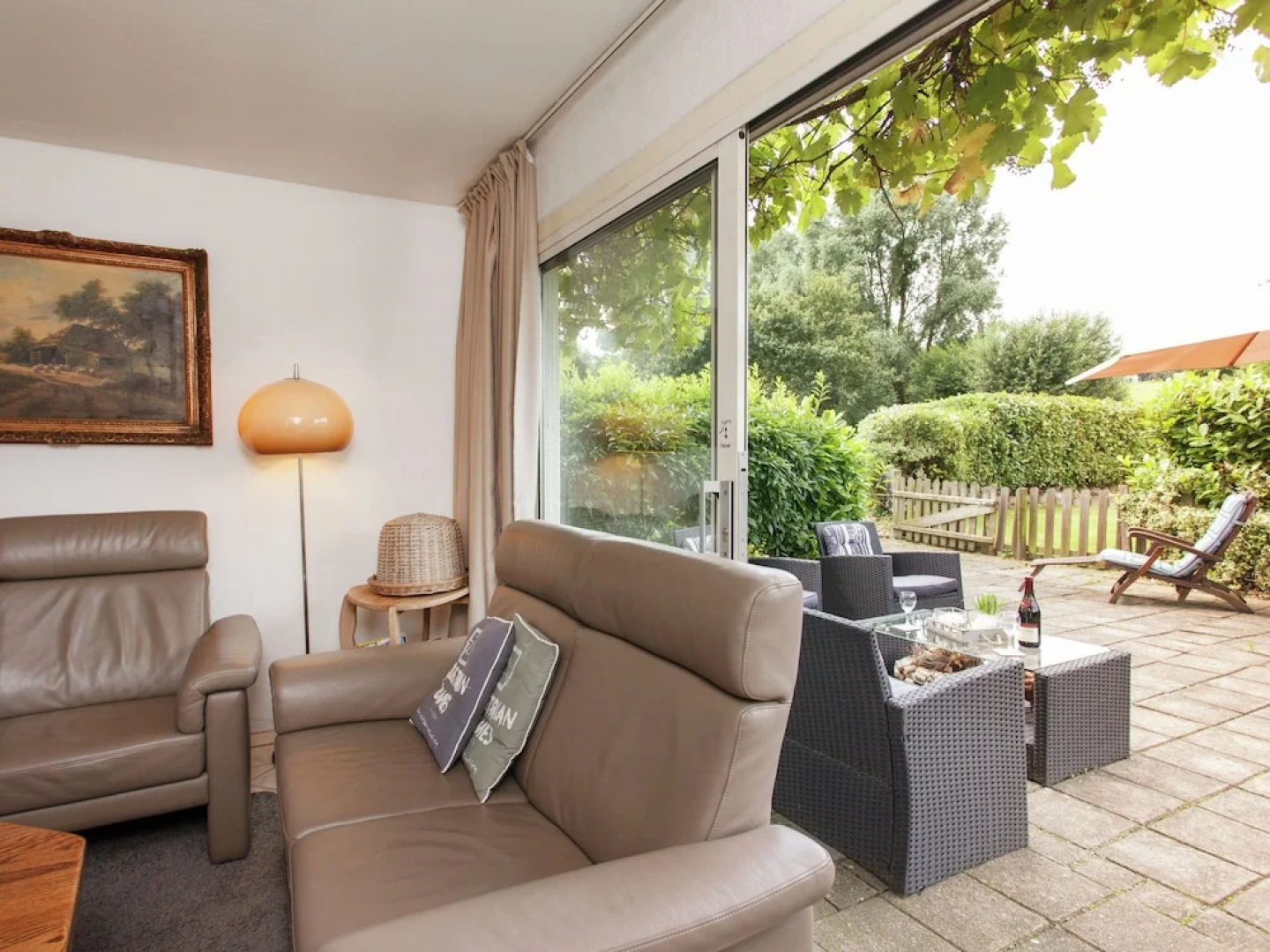 Nostalgic Holiday Accommodation on the Outskirts of the Village of Mechelen in South Limburg