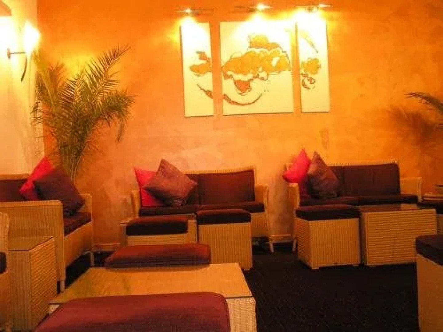 Waterfront Lodge Hotel