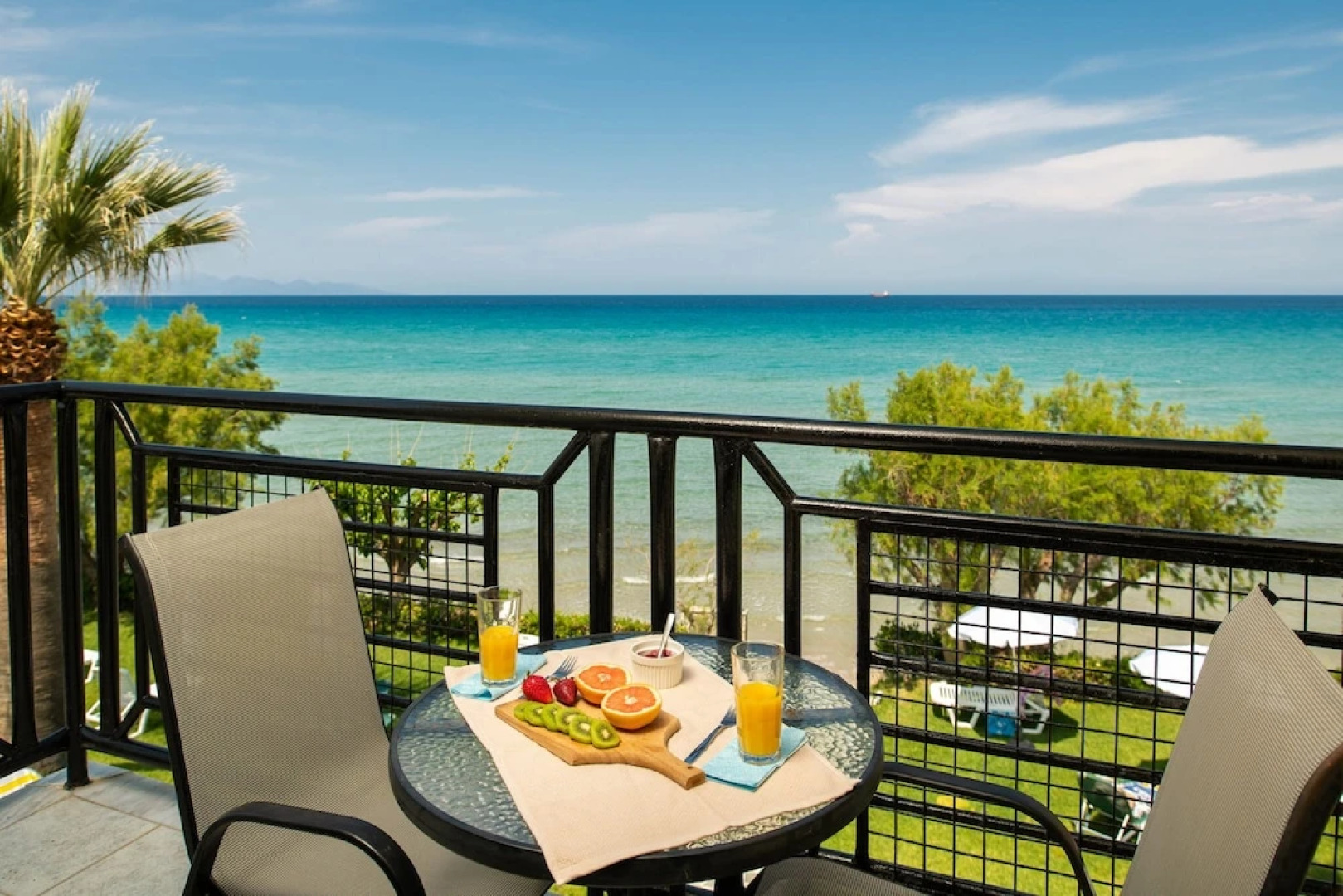 Sea View Beach Hotel