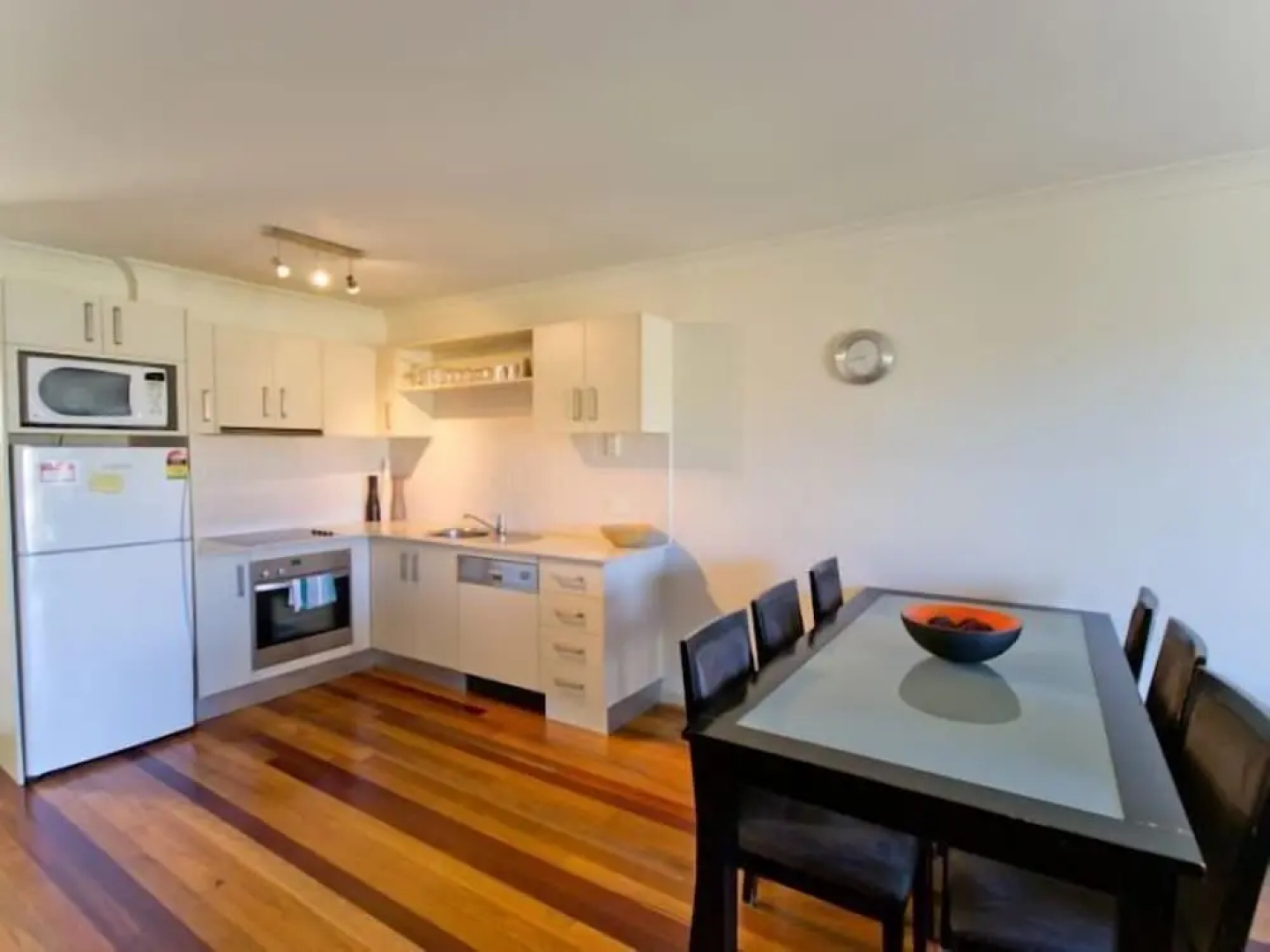 Seaspray Apartments