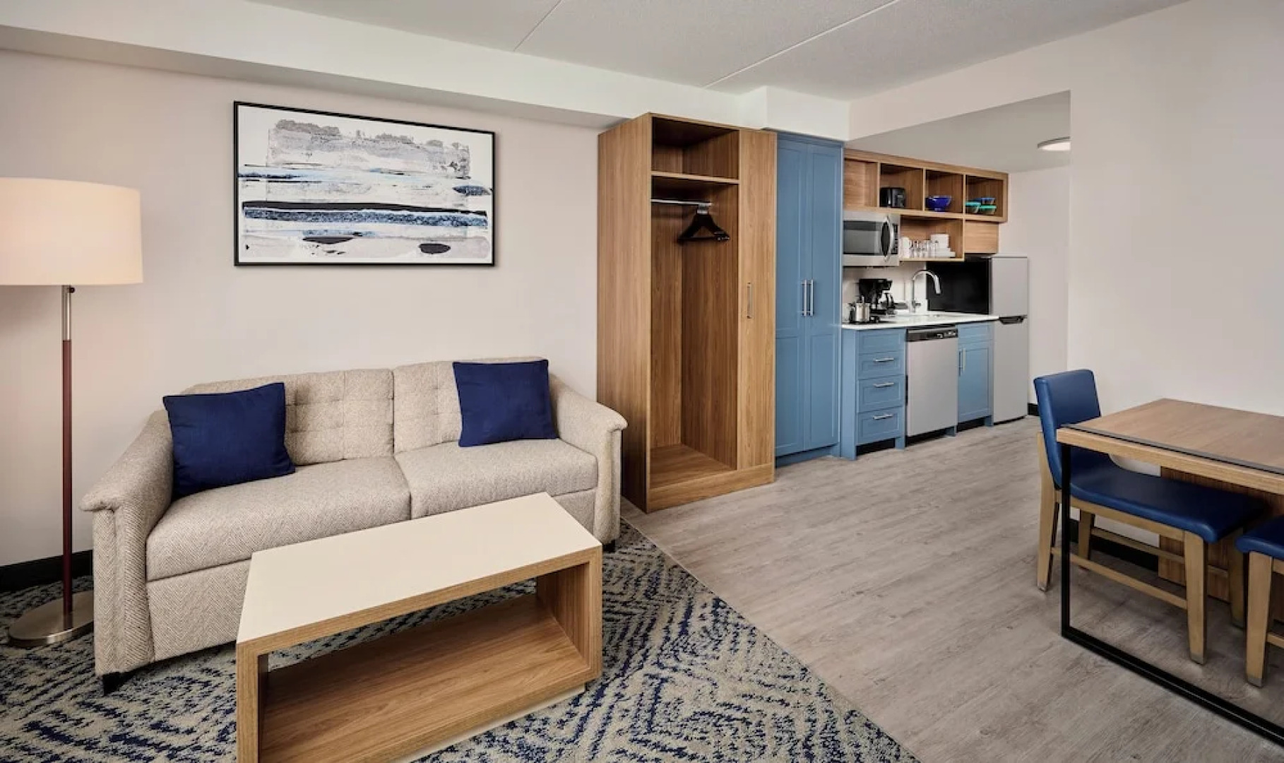 Candlewood Suites Burlington Conference Centre