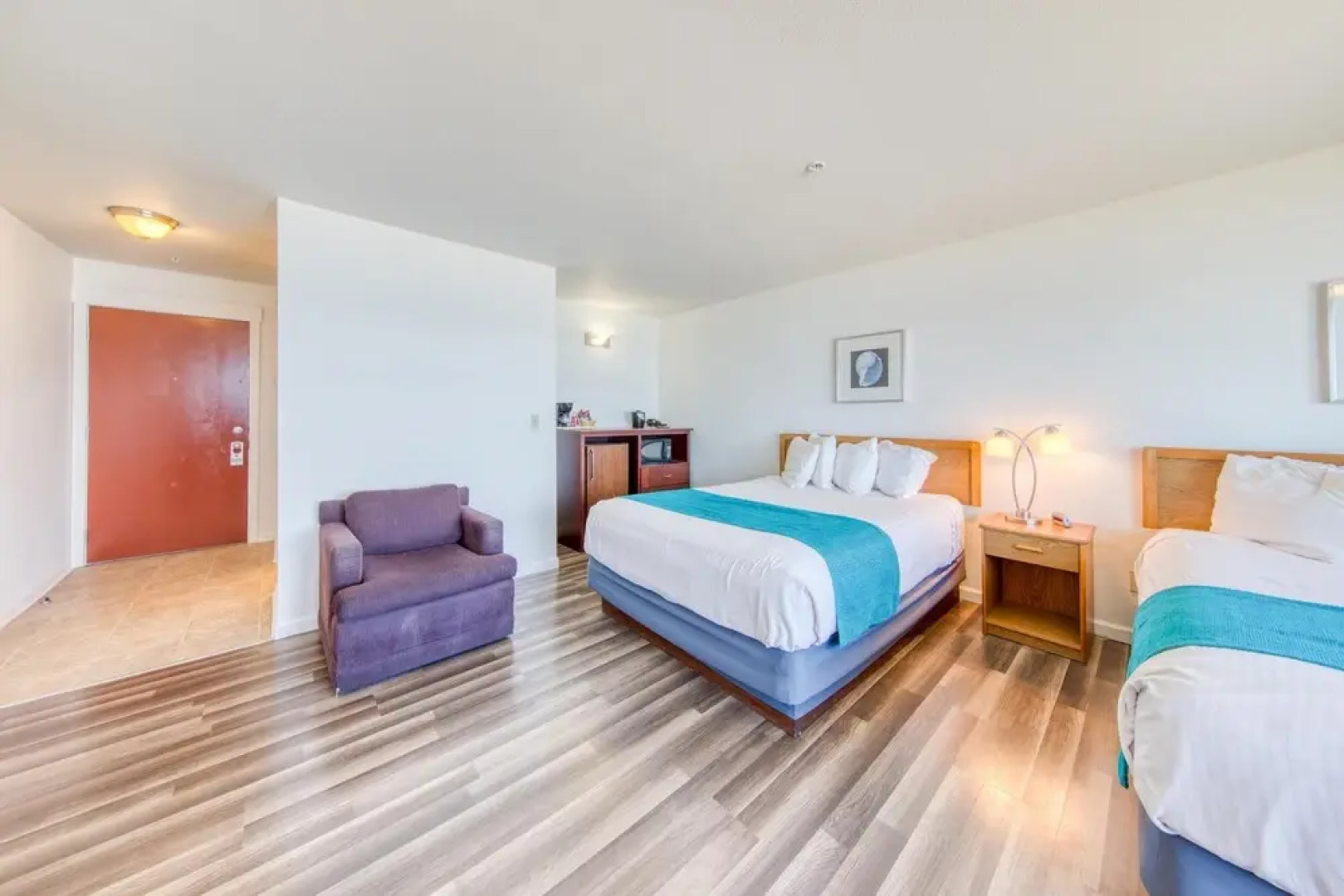 Seahorse Oceanfront Lodge