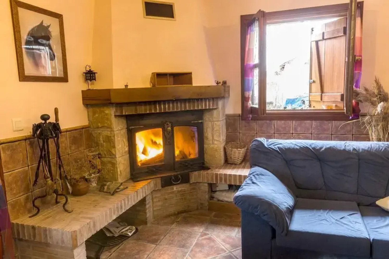 House With 5 Bedrooms in Munain, With Wonderful Mountain View and Enclosed Garden