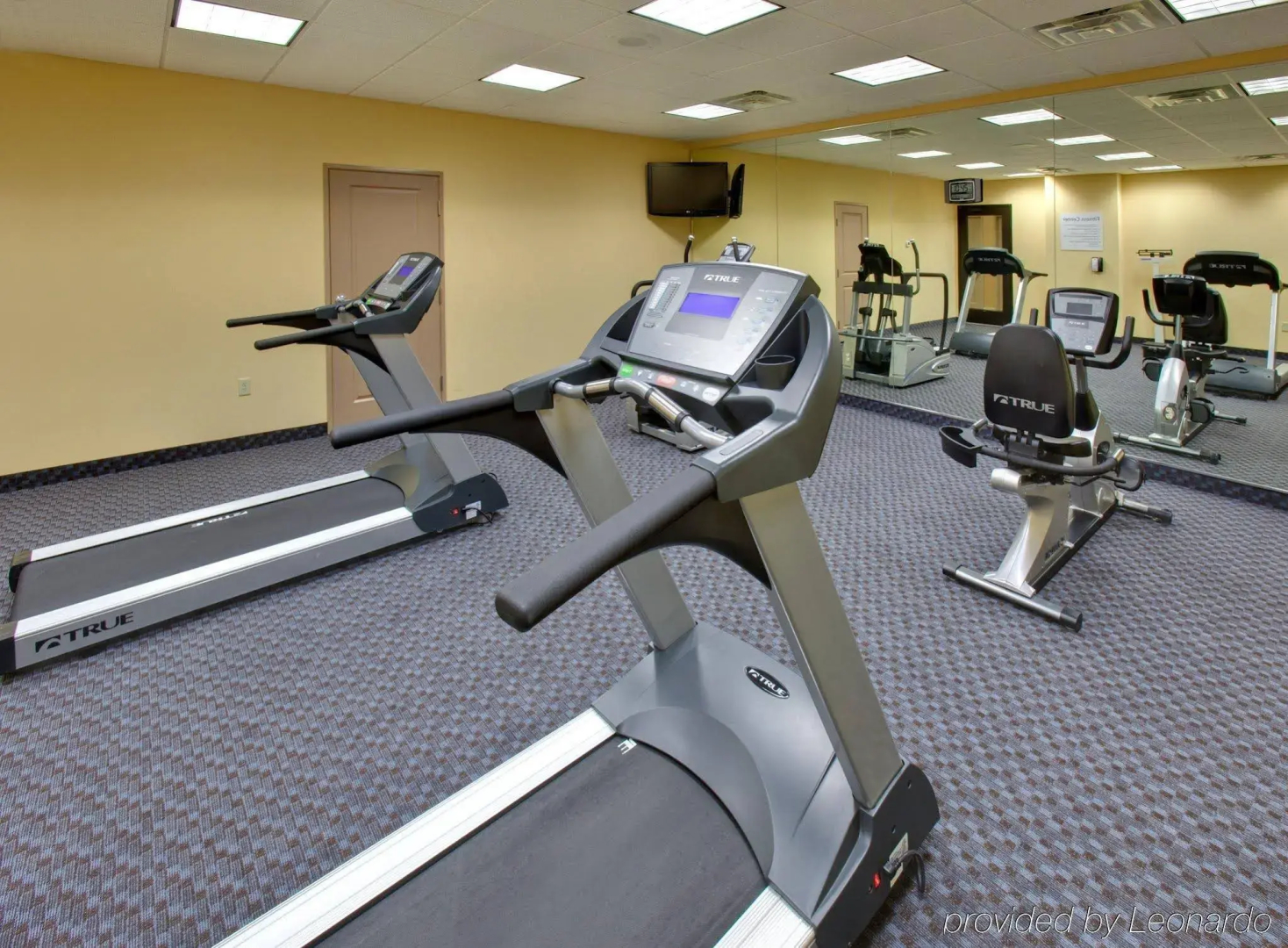 Holiday Inn Express Hotel & Suites Grand Island by IHG