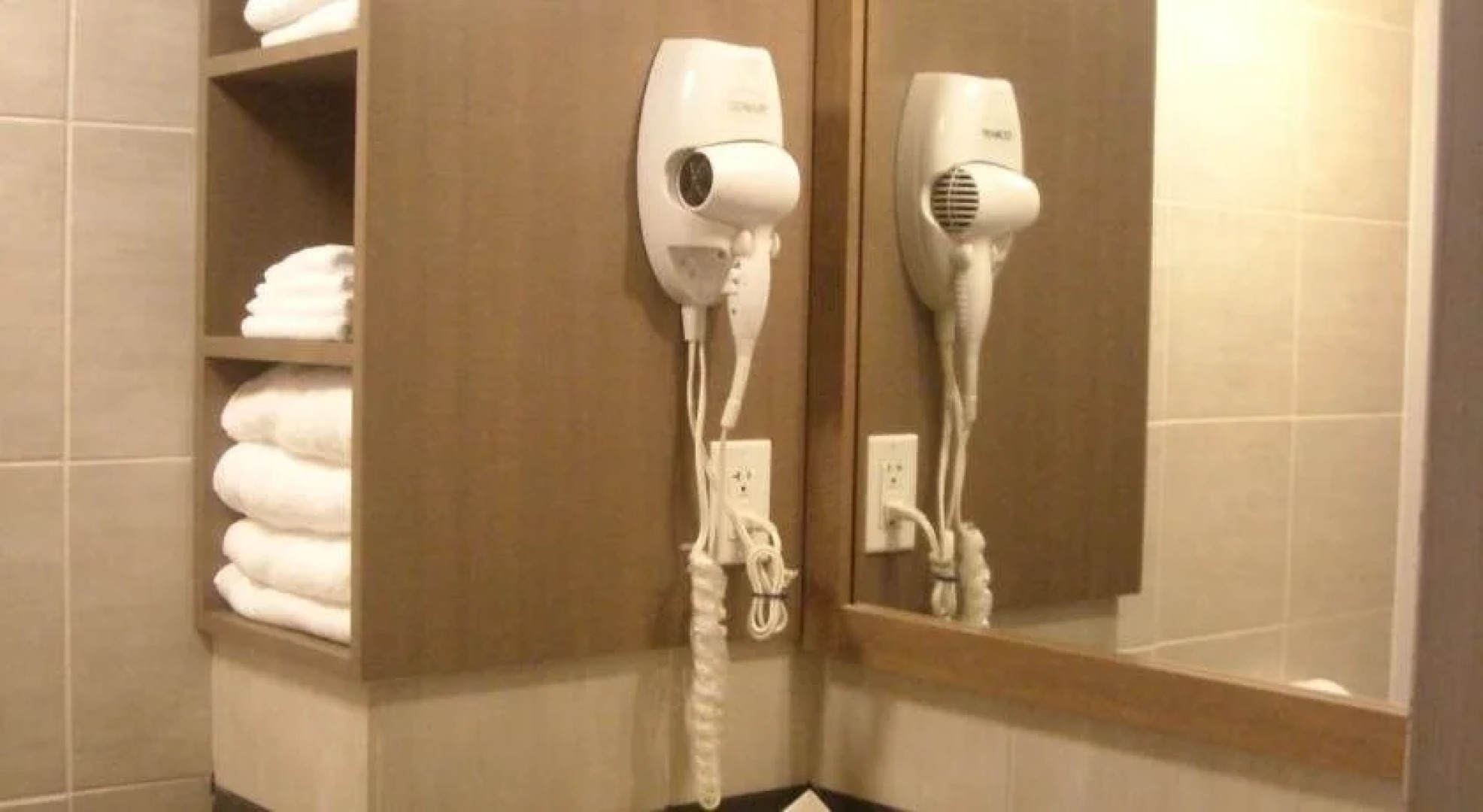 Complexe Hotelier Le 55