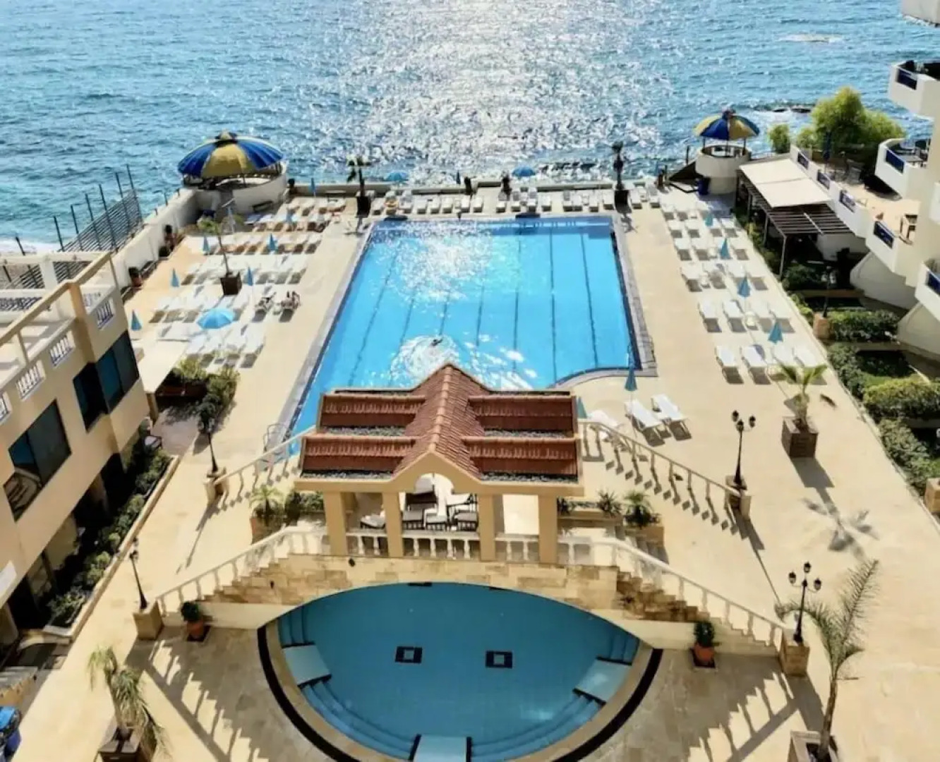 Gondola marine resort