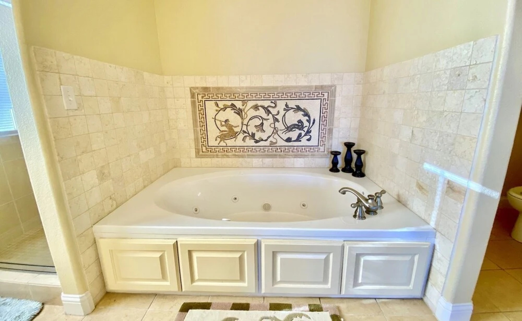 1 Driftwood 4 Bedroom Home by Redawning