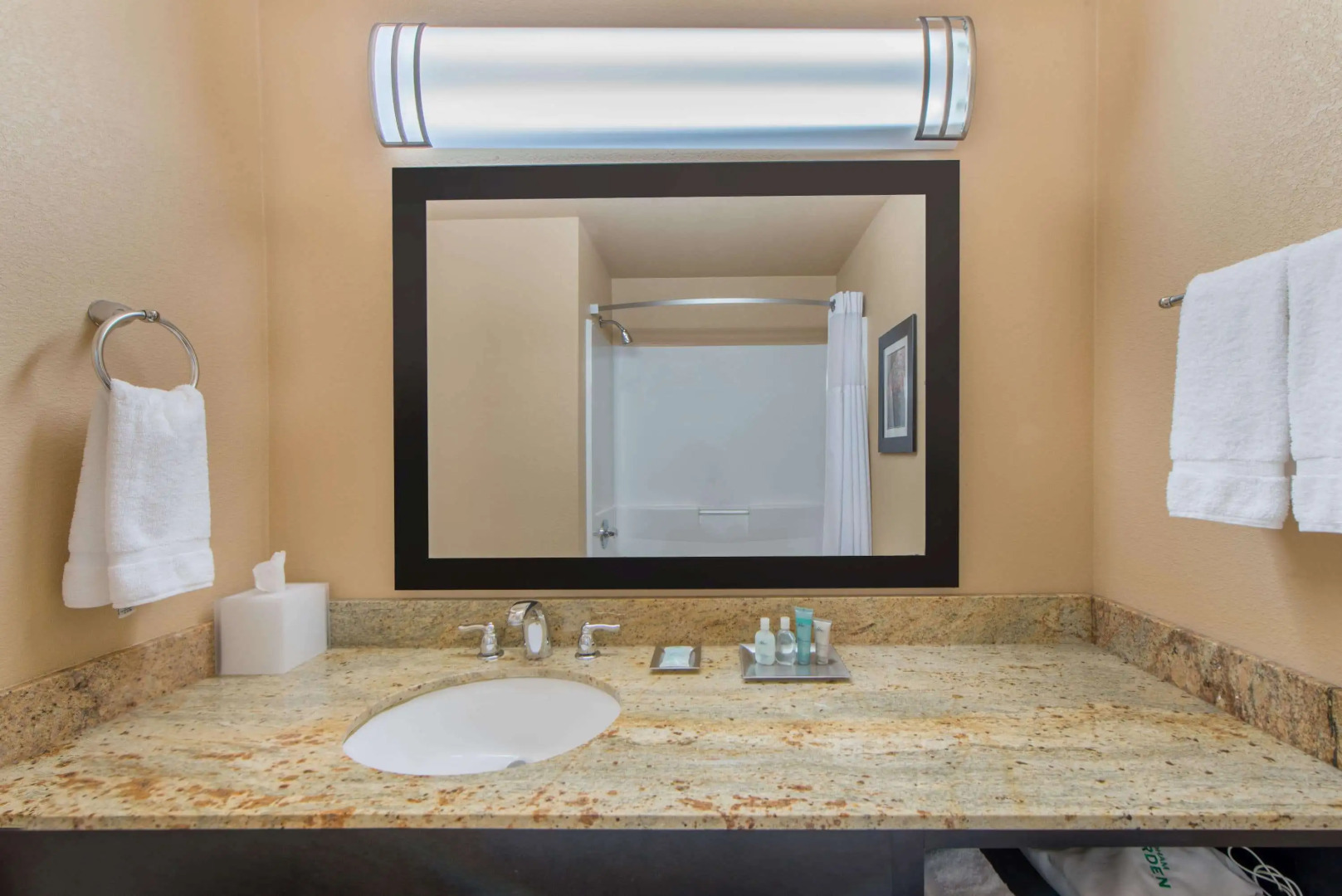 Wyndham Garden Oklahoma City Conference Ctr/Airpt/Bricktown