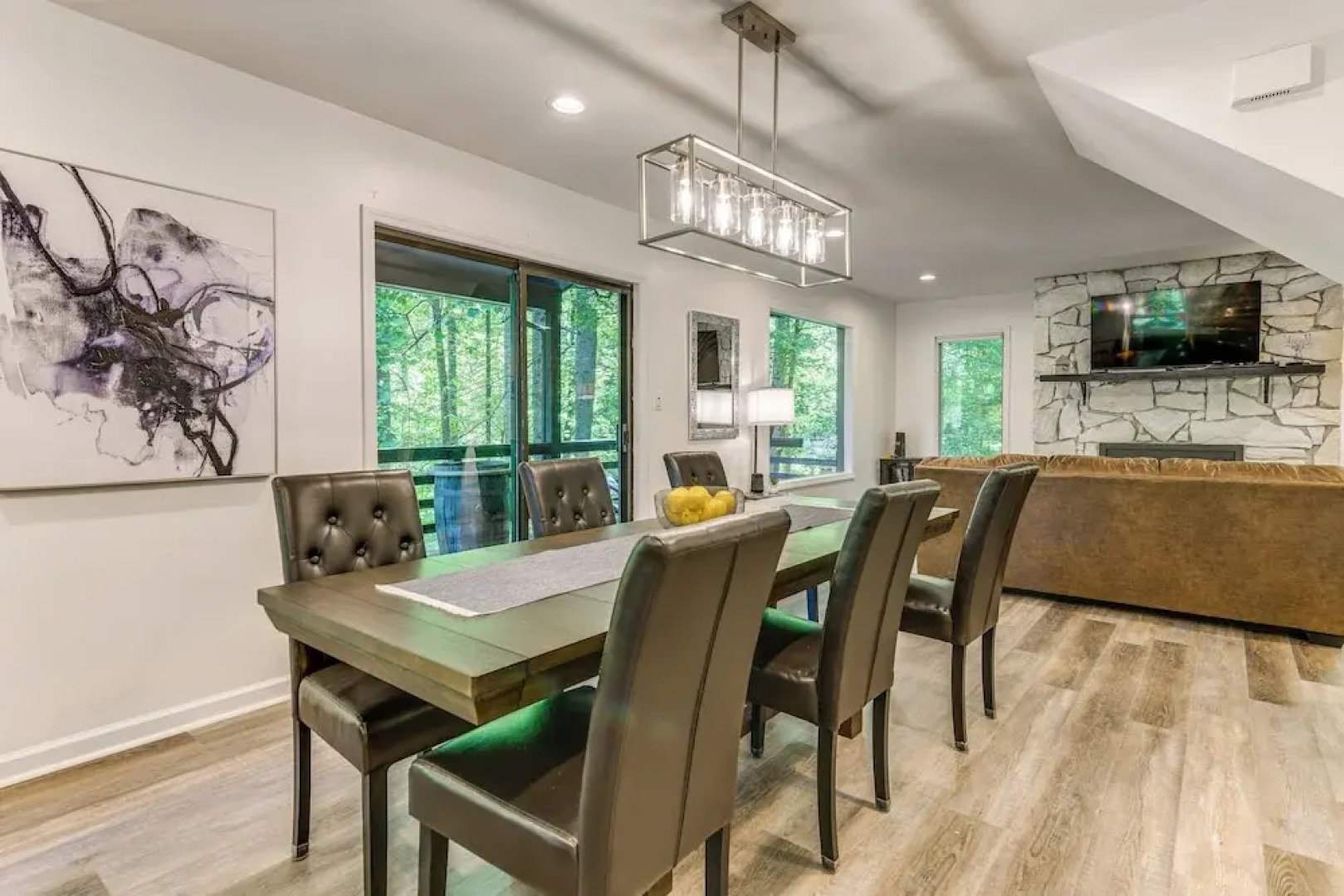 Modern Waynesville Cabin ~ 9 Mi to Lake Junaluska!