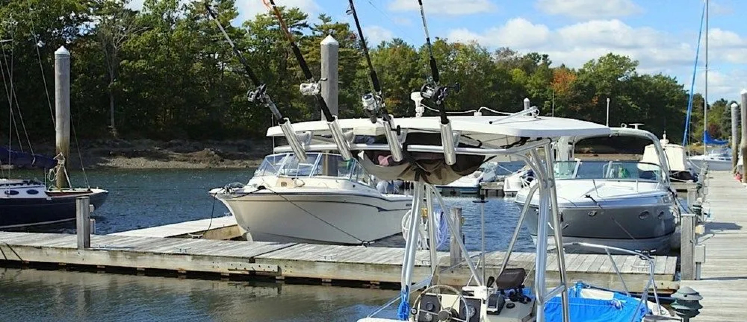 Yachtsman Hotel & Marina Club