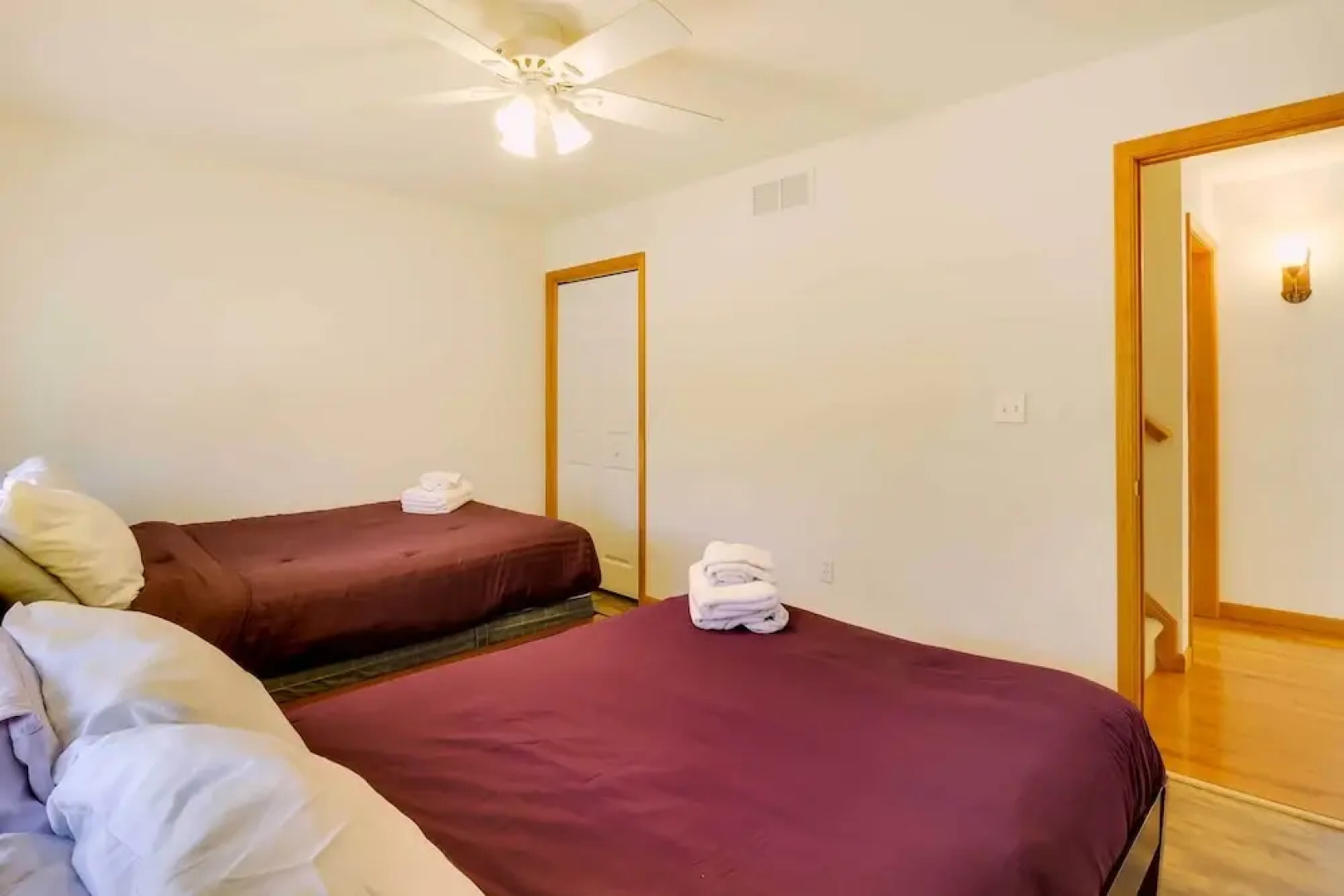 Deck, Game Room & Fire Pit: Poconos Retreat