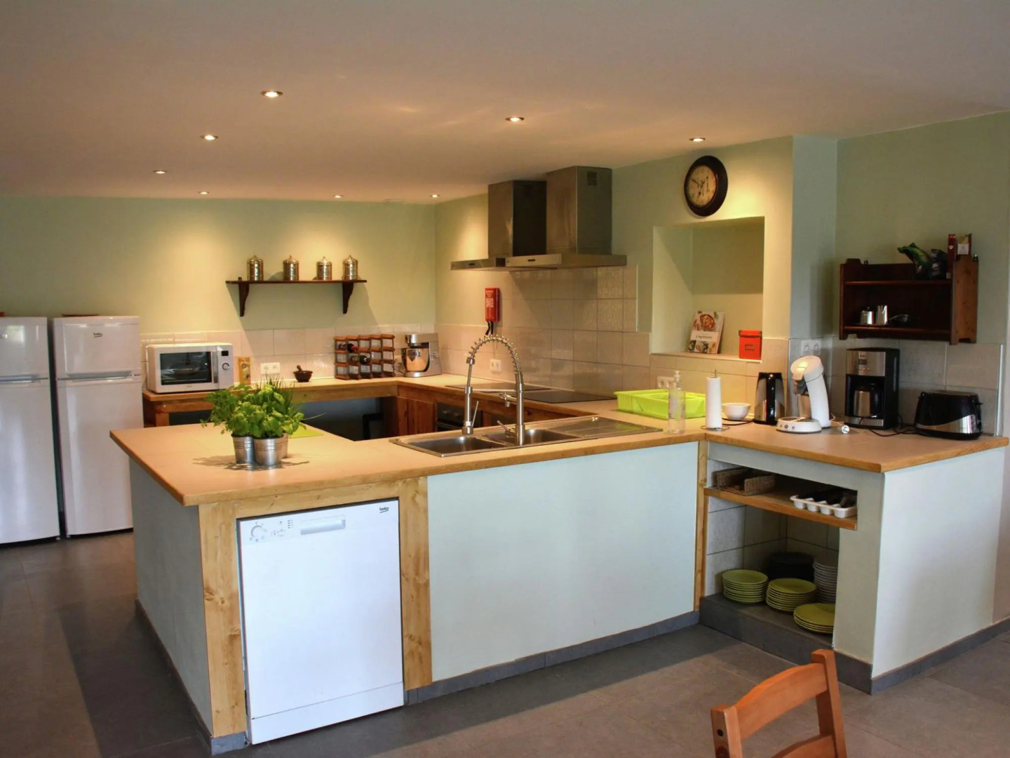 Charming Farmhouse With Large Terrace