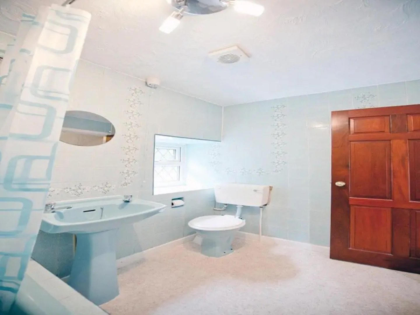 The Lantern Pike Inn