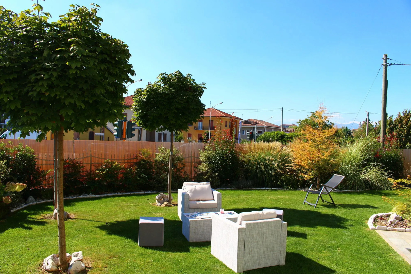 Eremes Rooms & Apartments