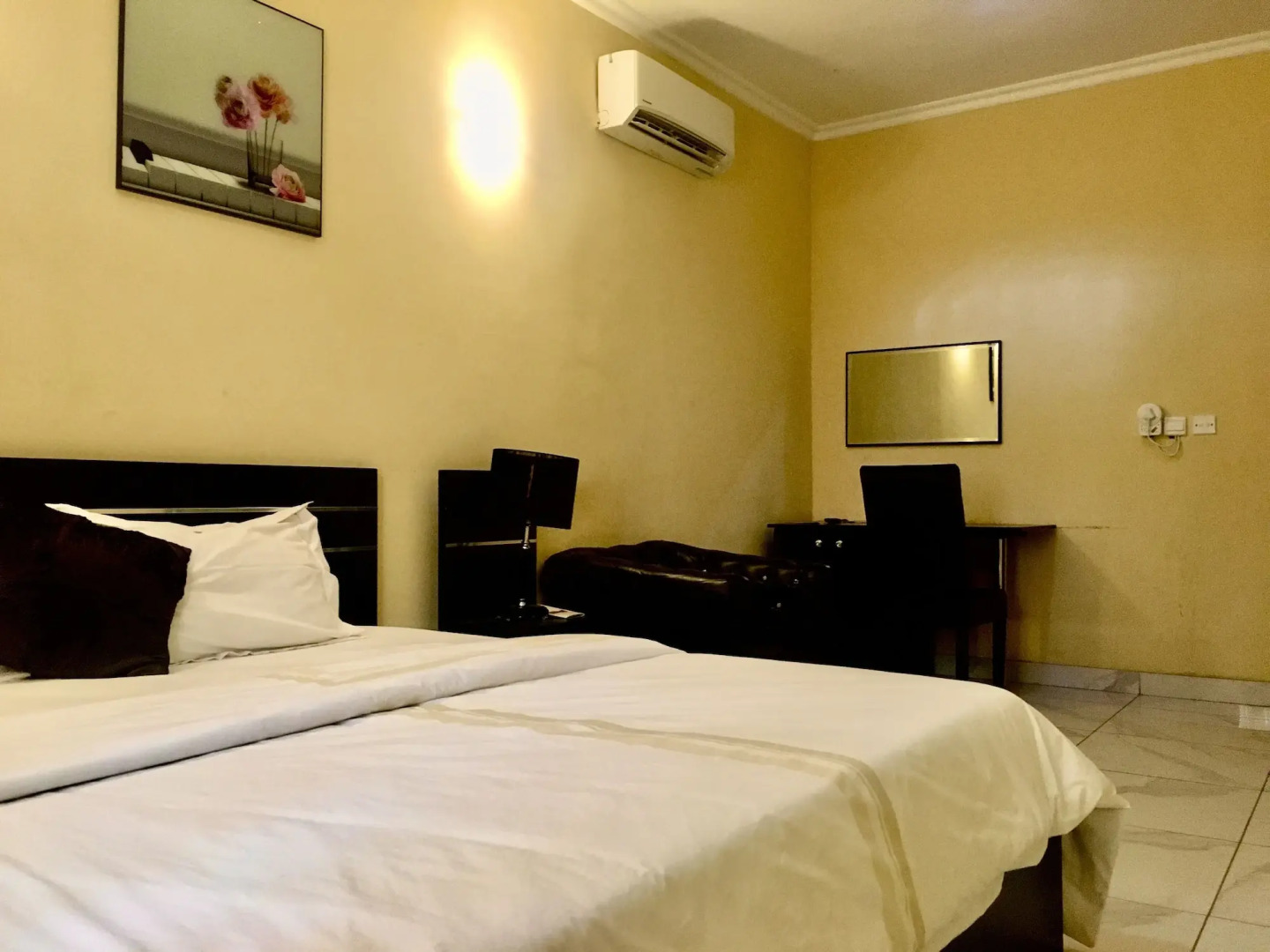 Providence Hotel and Suites