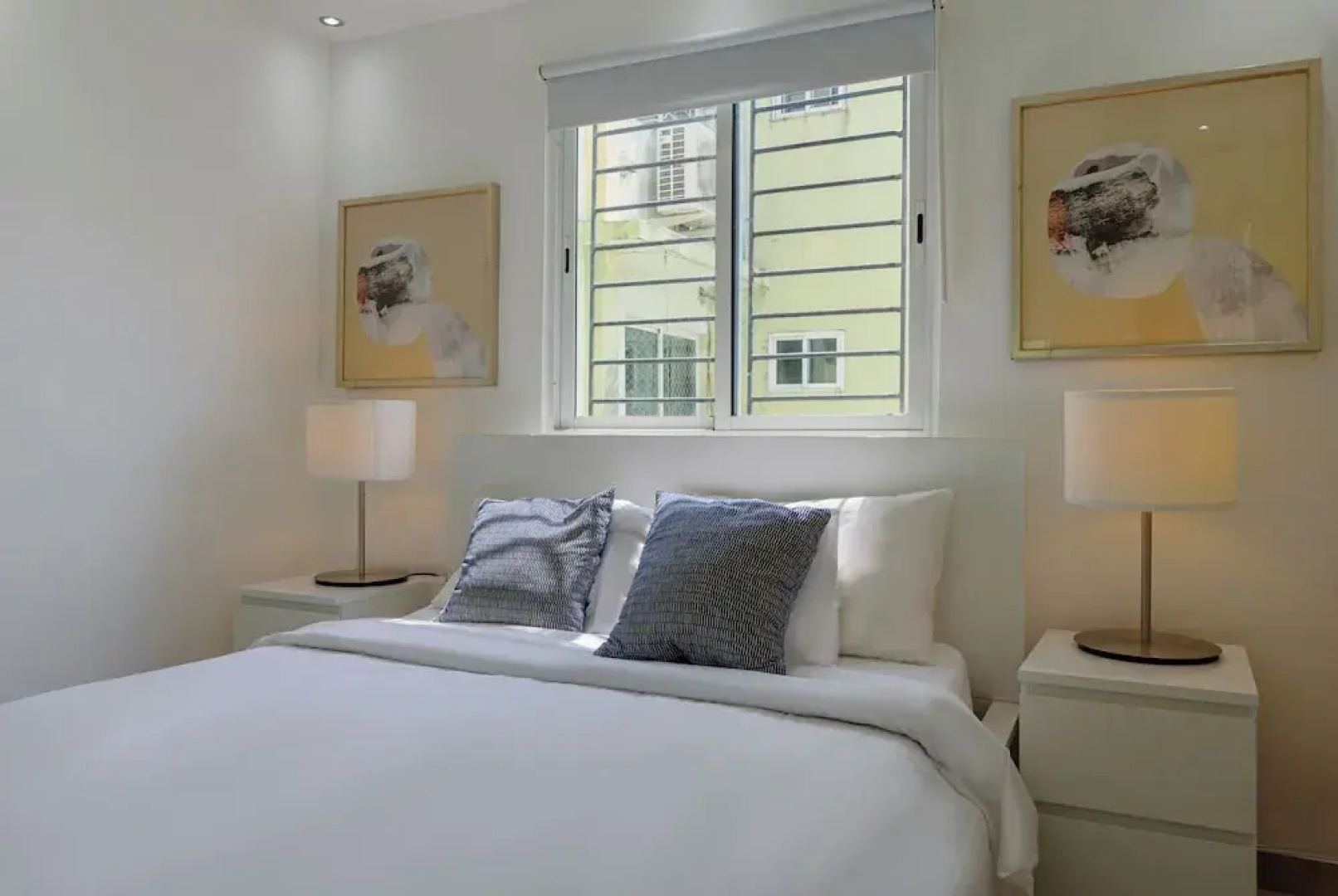 Oceanfront Condo in Ave. España Sleeps 8