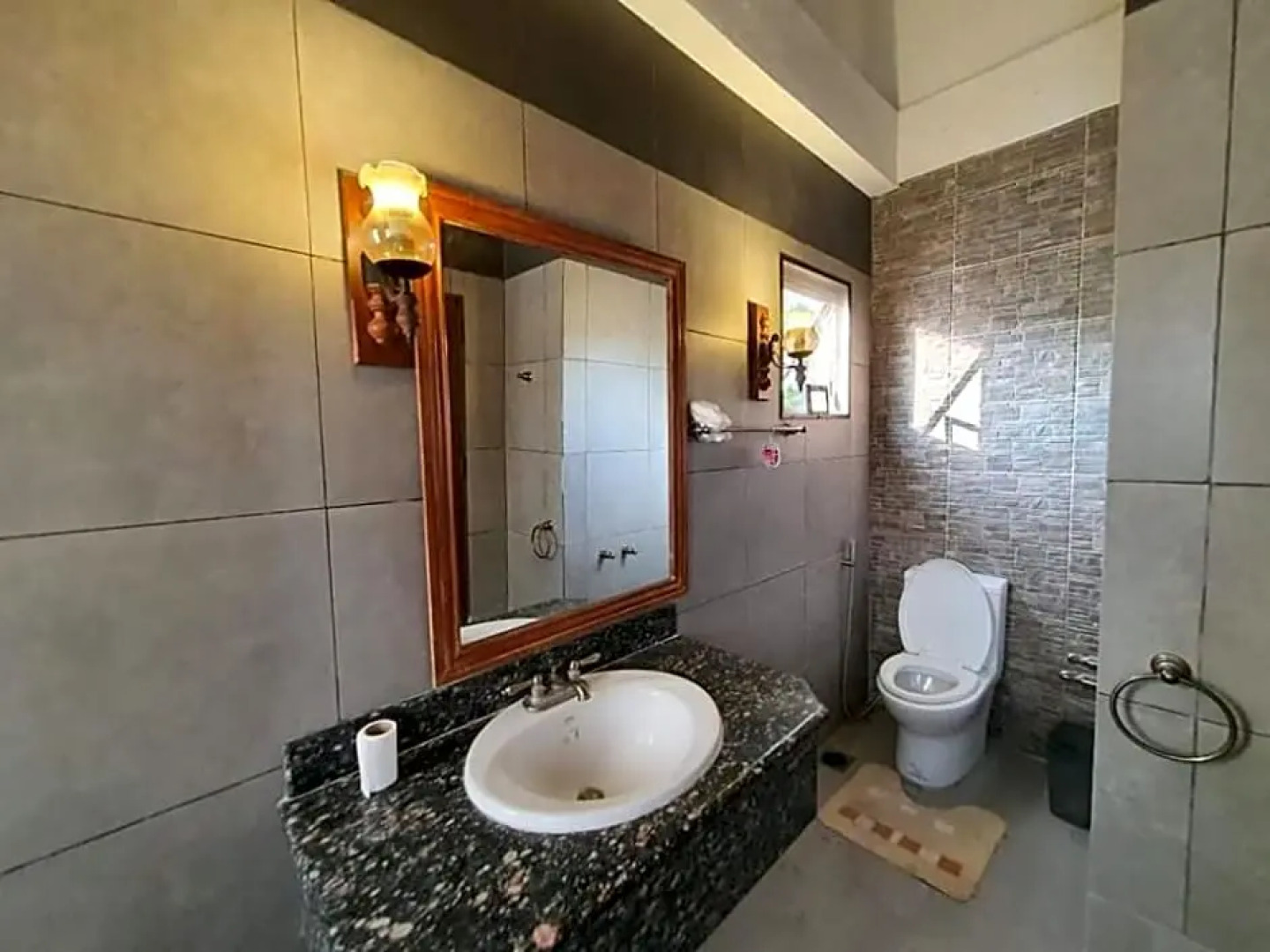 Dian's Bed & Breakfast