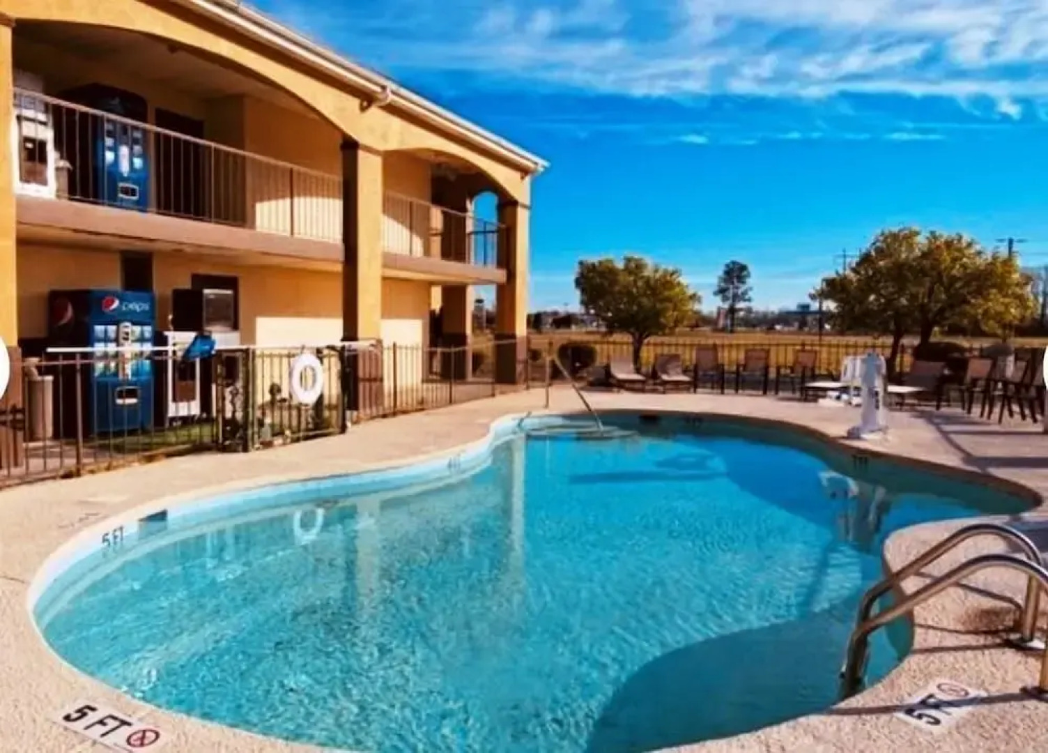 Florence Inn and Suites