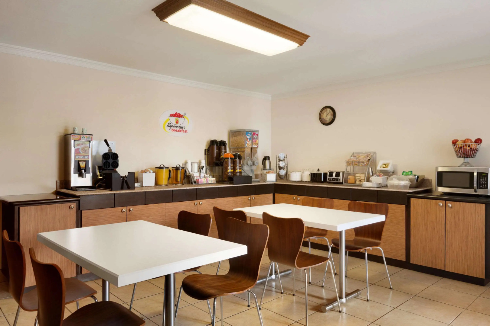 Super 8 by Wyndham Lake Charles Northeast