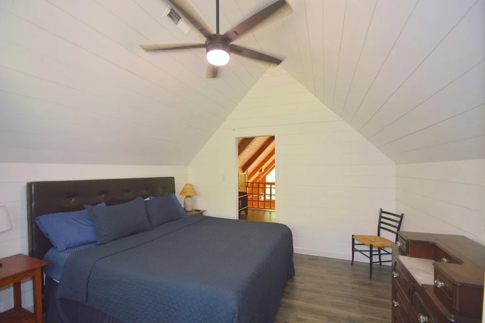 Rosies Creekside Retreat - 3 BR Escape!