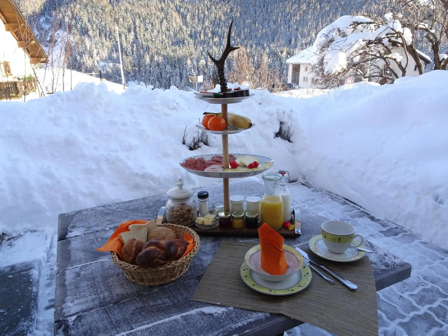 Chesa Sper l'Ovel Brail